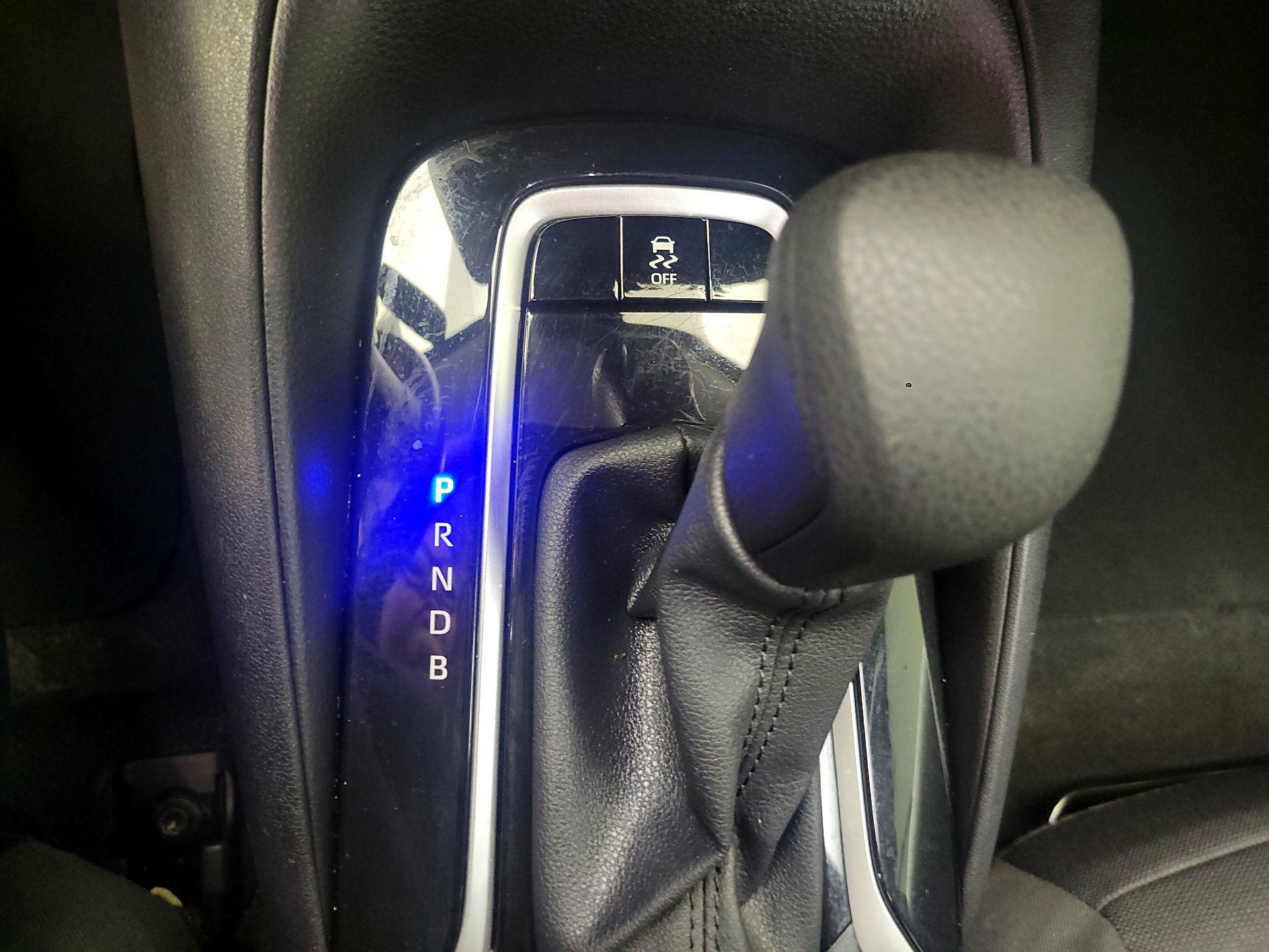 Thumbnail: 2025 Toyota Corolla - 16