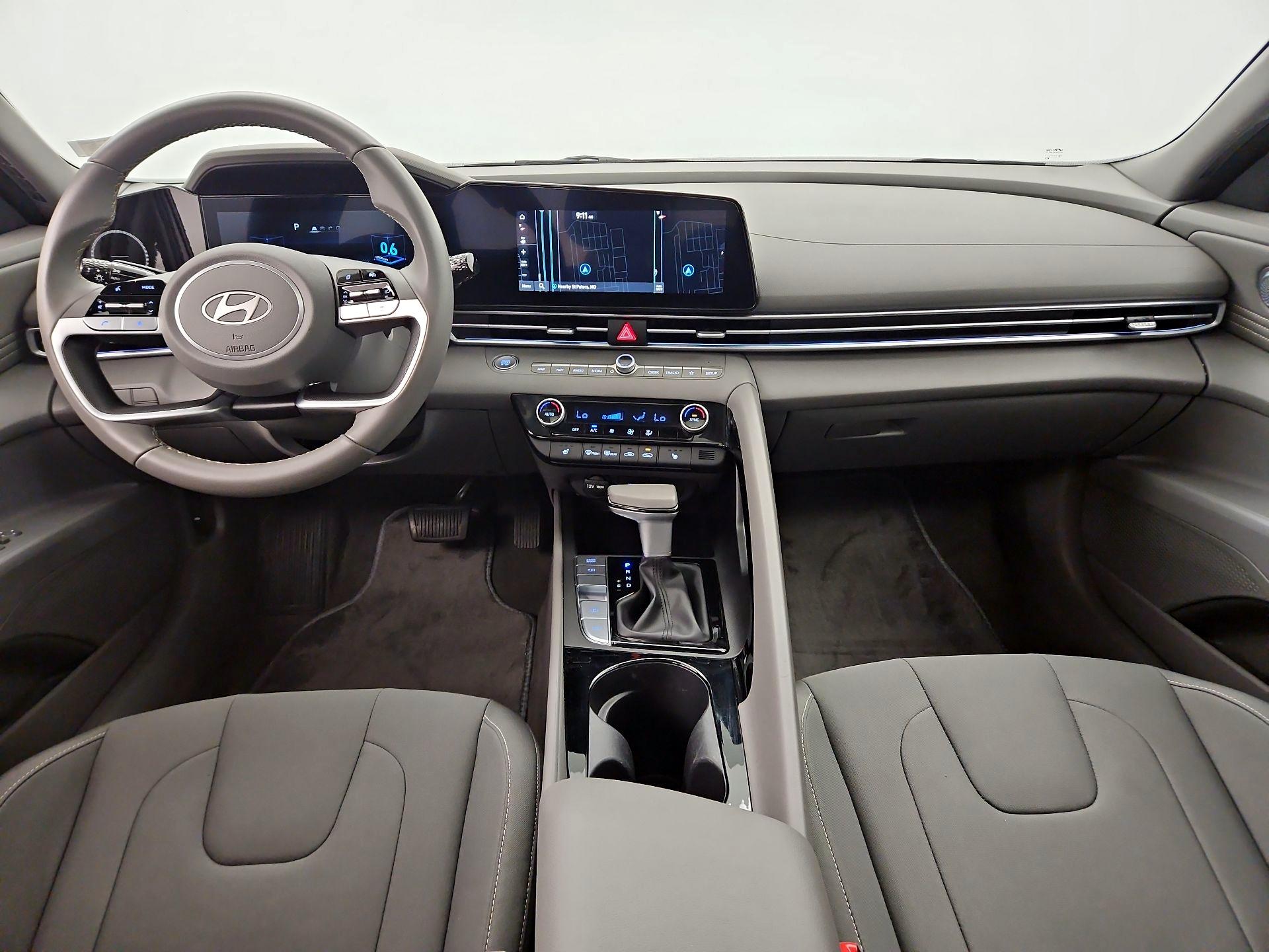 Thumbnail: 2025 Hyundai Elantra - 9