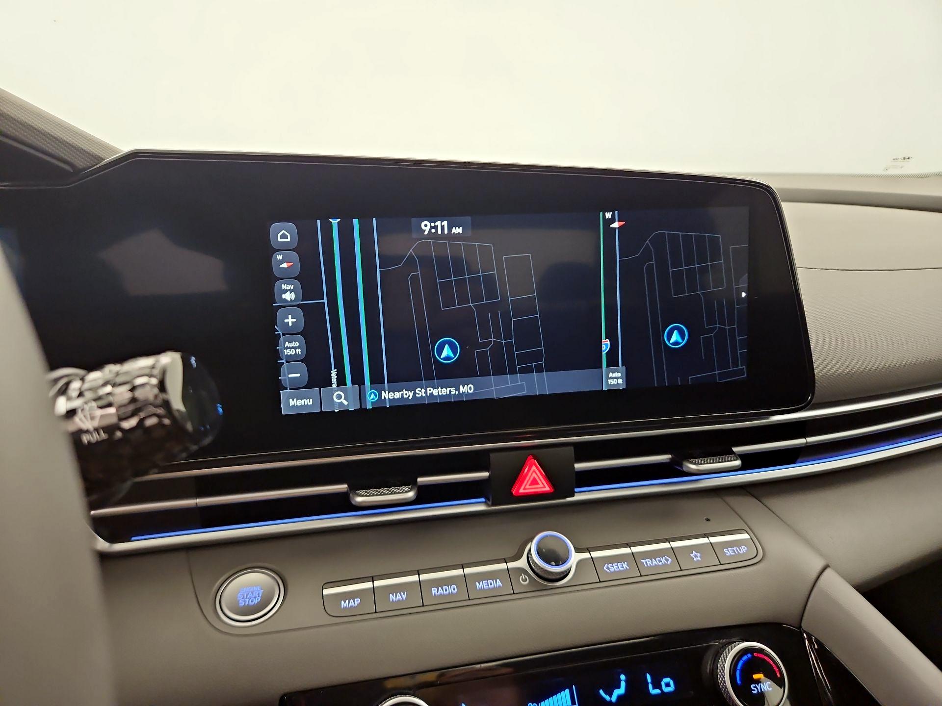 Thumbnail: 2025 Hyundai Elantra - 14