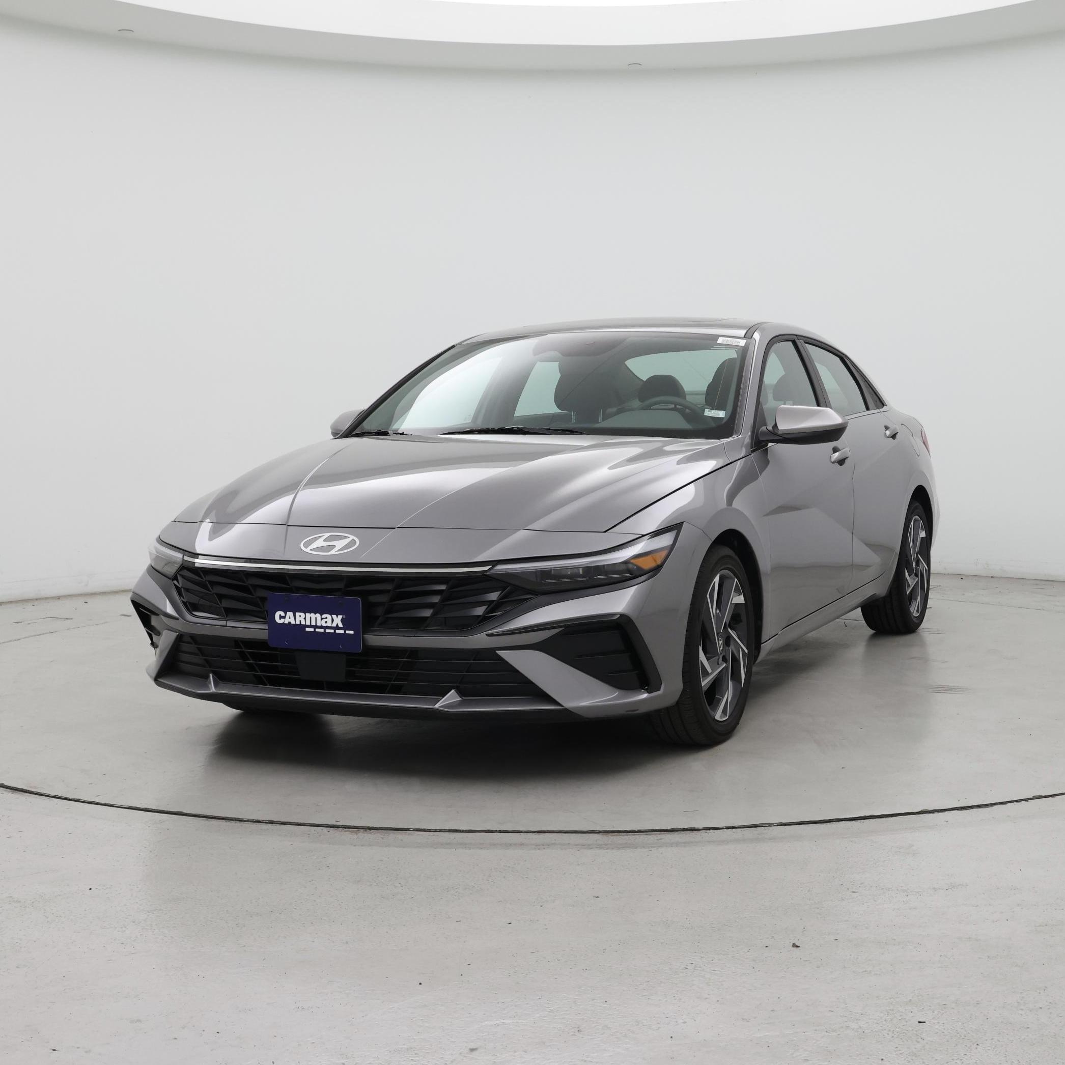 Thumbnail: 2025 Hyundai Elantra - 4