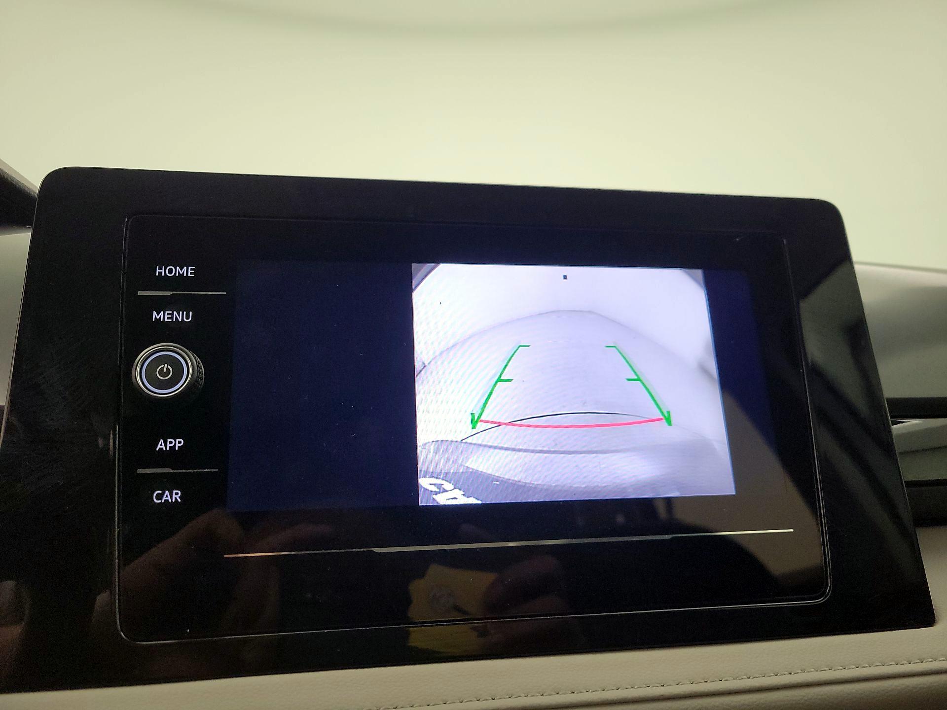 Thumbnail: 2025 Volkswagen Taos - 14