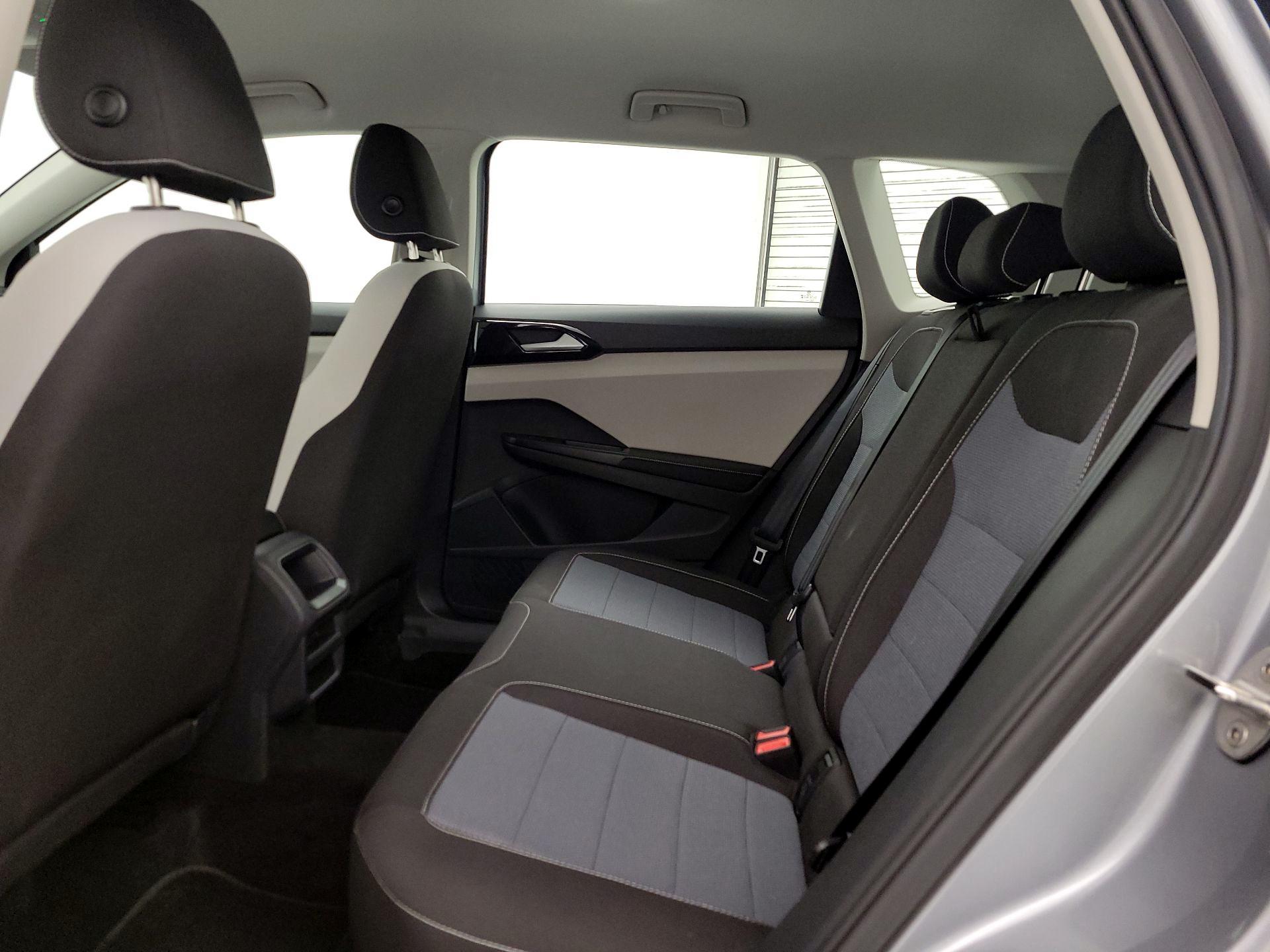 Thumbnail: 2025 Volkswagen Taos - 19