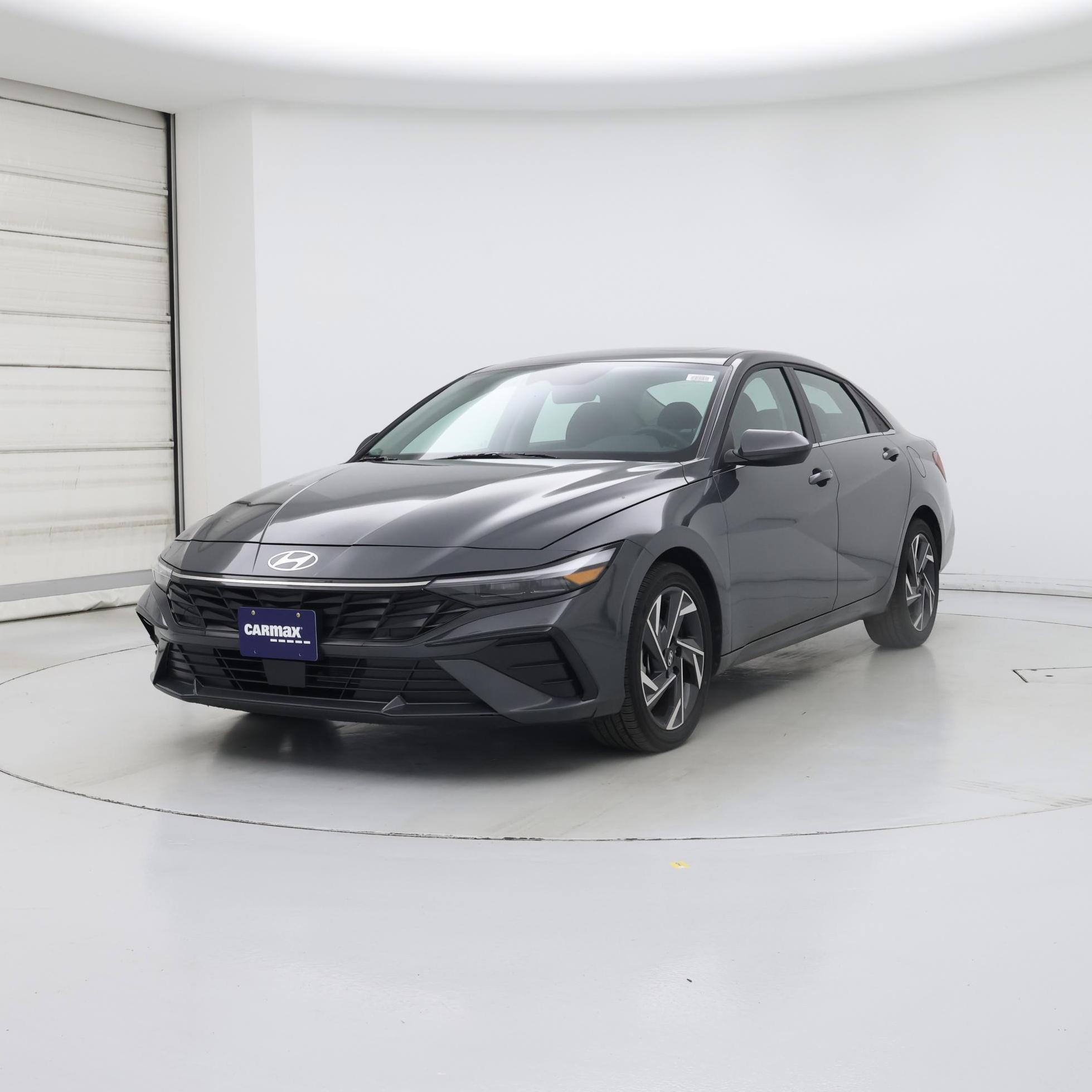 Thumbnail: 2025 Hyundai Elantra - 4