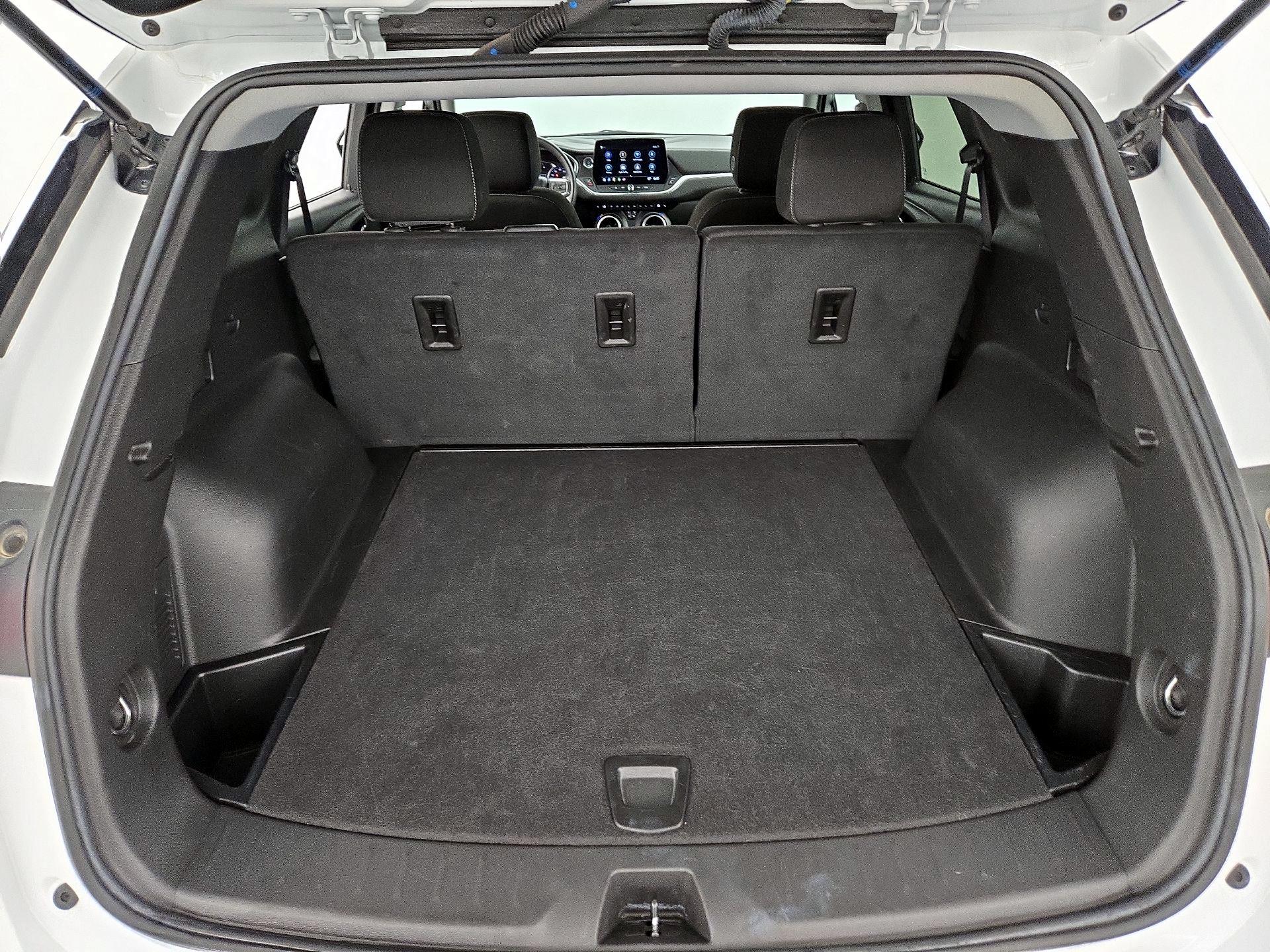 Thumbnail: 2025 Chevrolet Blazer - 20