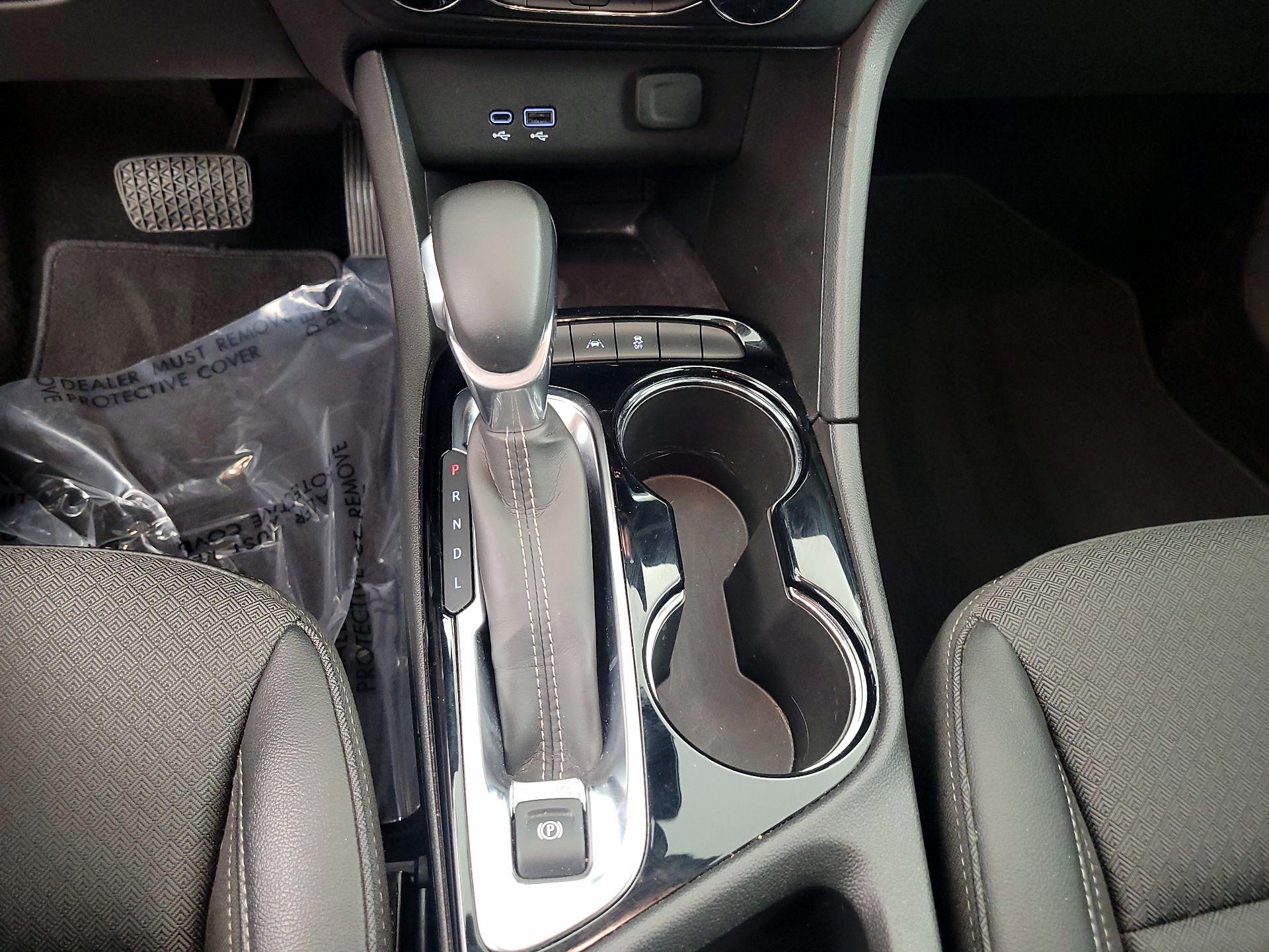 Thumbnail: 2025 Buick Encore GX - 17