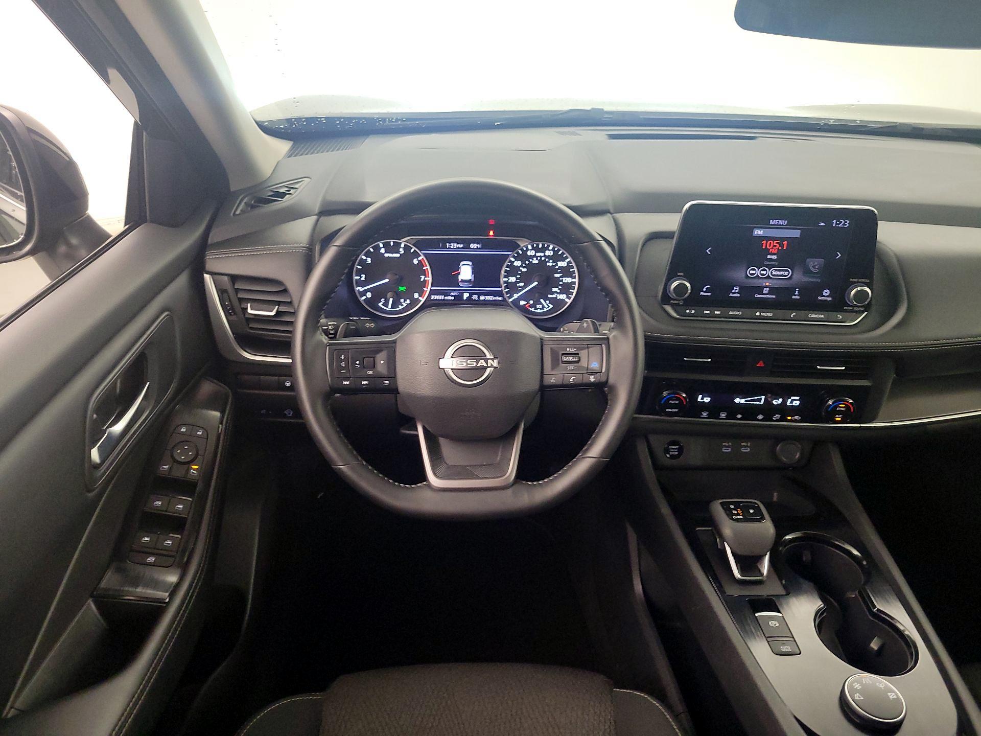 Thumbnail: 2025 Nissan Rogue - 10