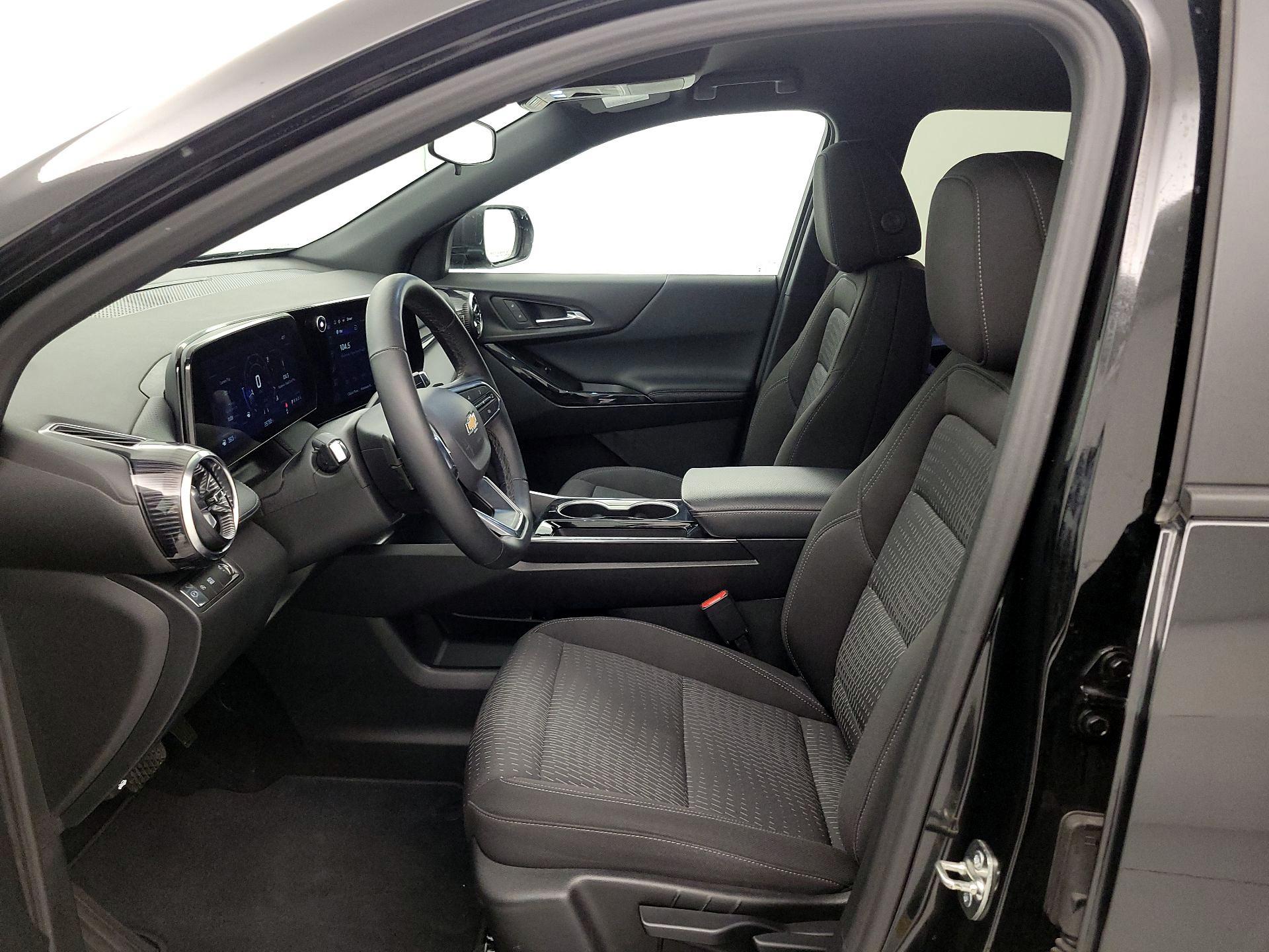 Thumbnail: 2025 Chevrolet Equinox - 11