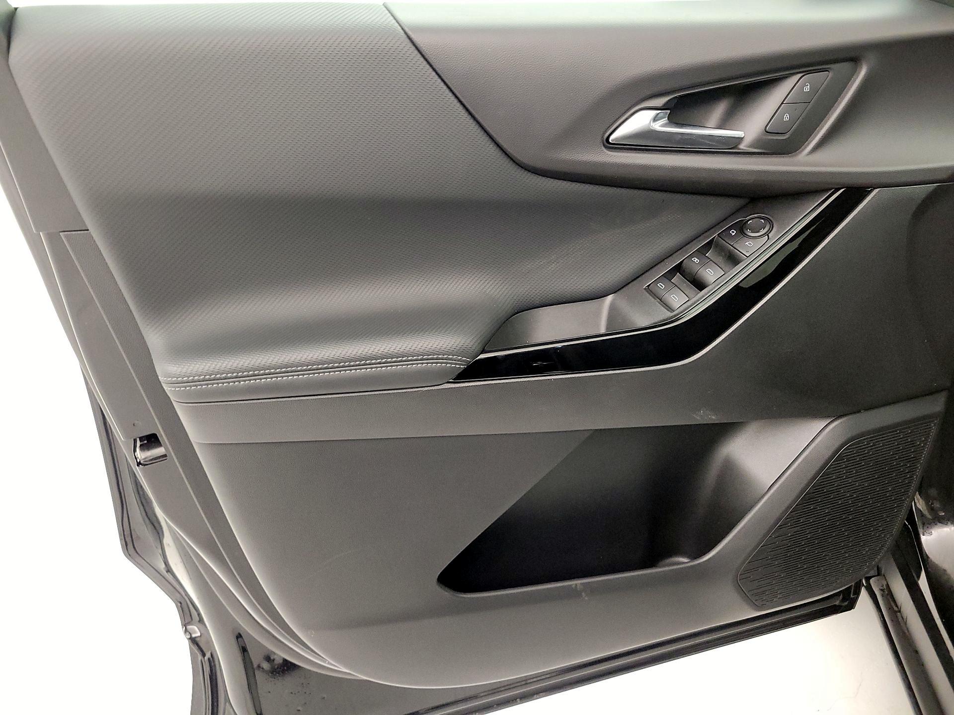 Thumbnail: 2025 Chevrolet Equinox - 12