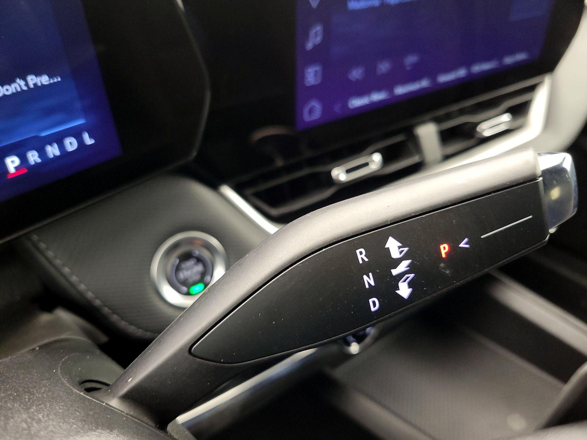 Thumbnail: 2025 Chevrolet Equinox - 17