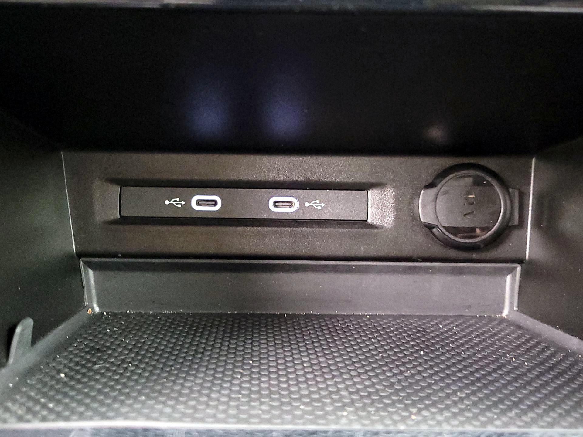 Thumbnail: 2025 Volkswagen Taos - 18