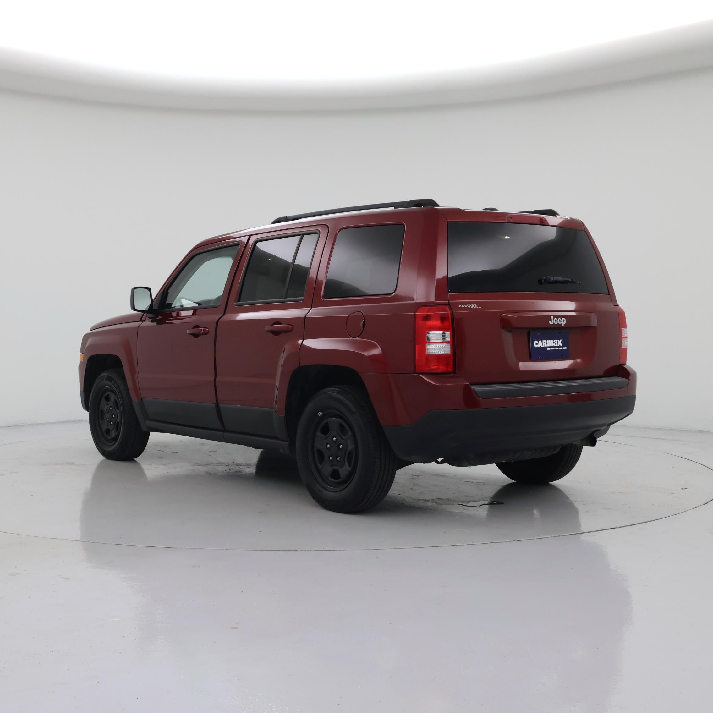 Thumbnail: 2016 Jeep Patriot - 2