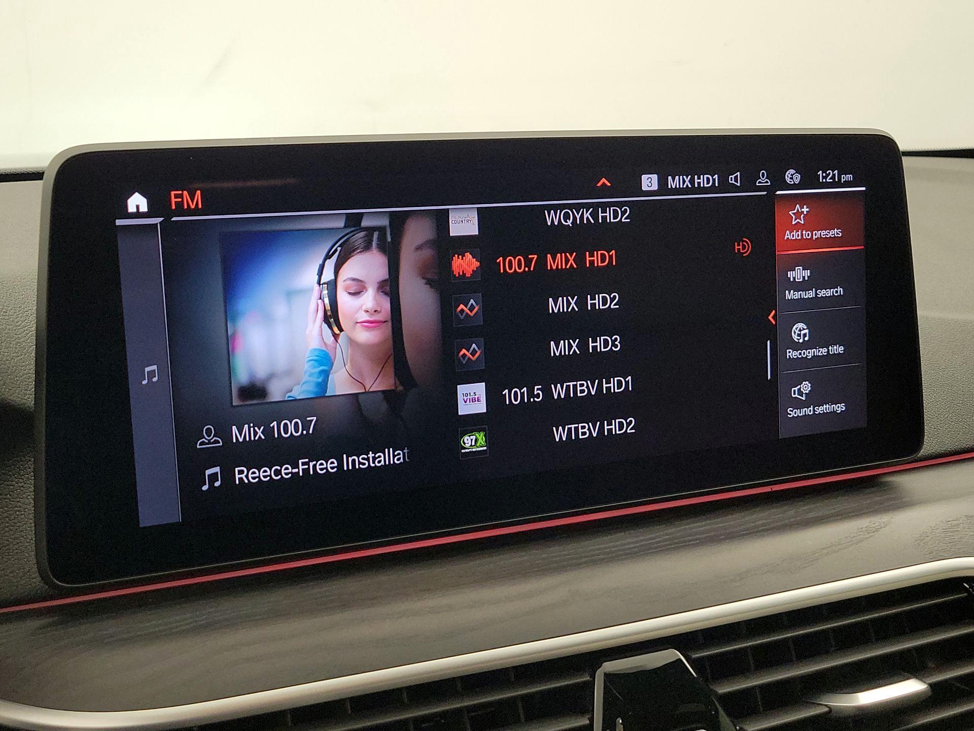 Thumbnail: 2022 BMW 5 Series - 16