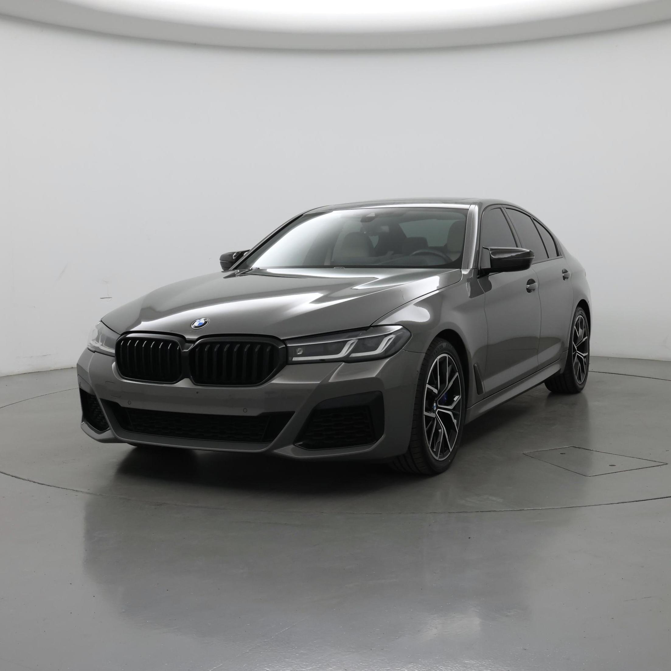 Thumbnail: 2022 BMW 5 Series - 4