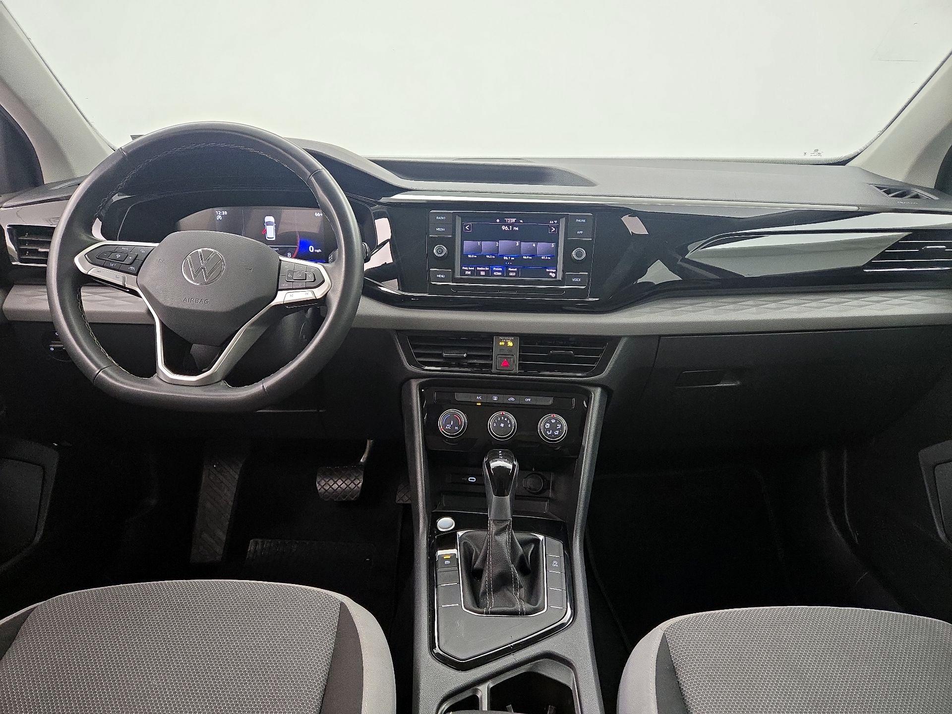 Thumbnail: 2024 Volkswagen Taos - 9