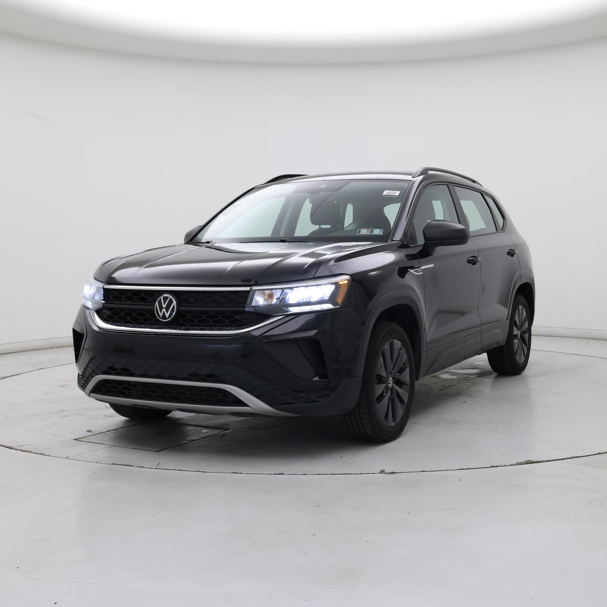 Thumbnail: 2024 Volkswagen Taos - 4