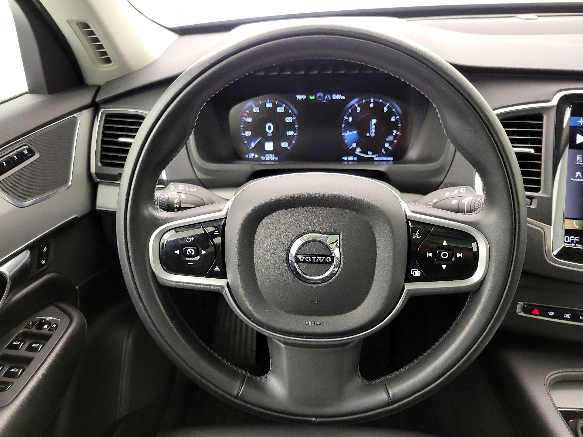 Thumbnail: 2022 Volvo XC90 - 10