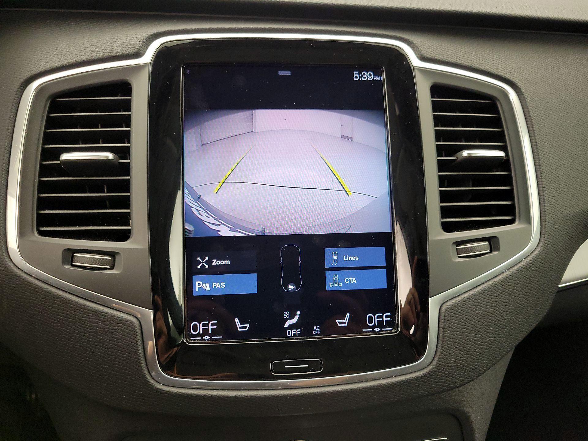Thumbnail: 2022 Volvo XC90 - 15