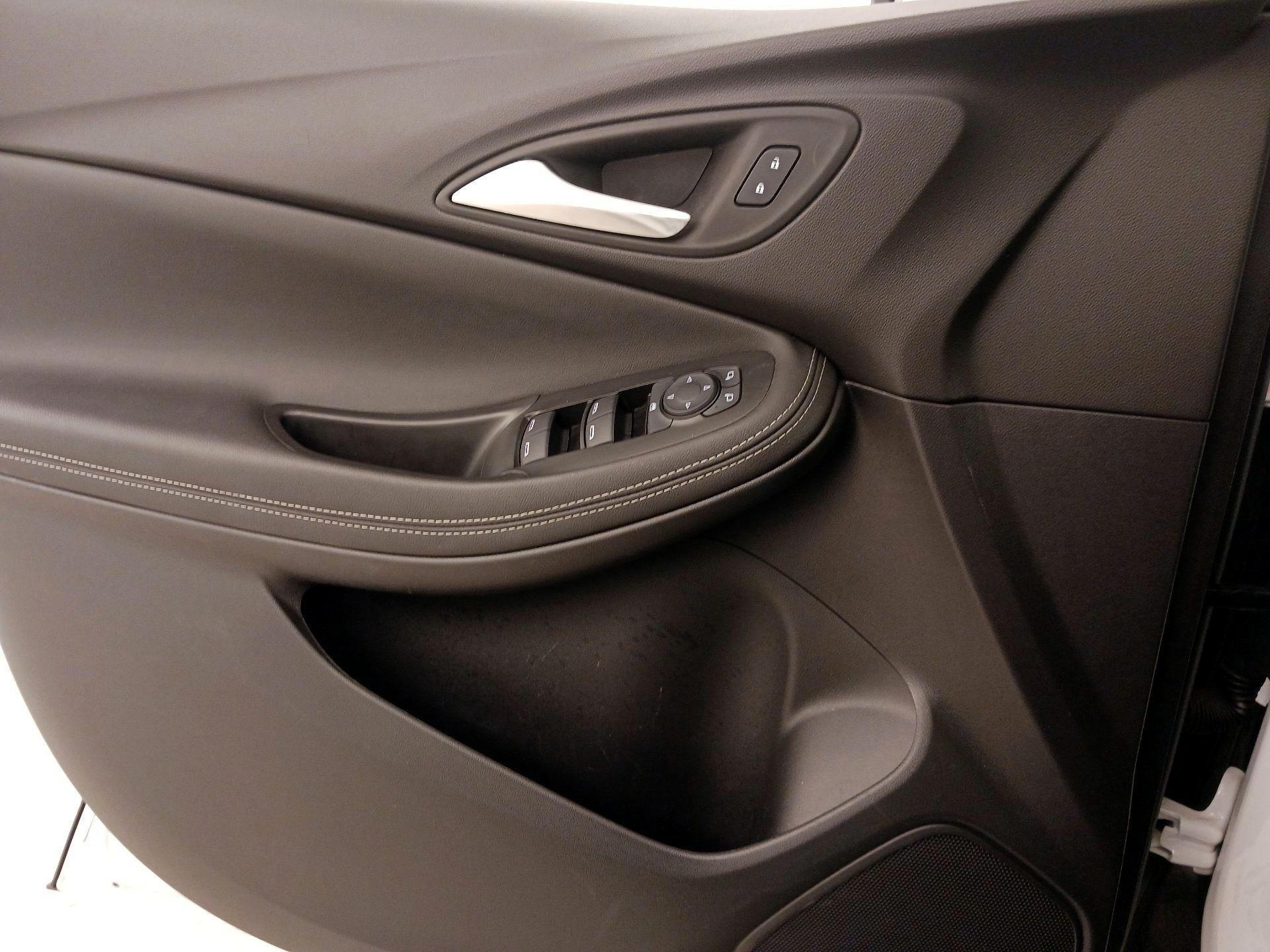 Thumbnail: 2025 Buick Encore GX - 12