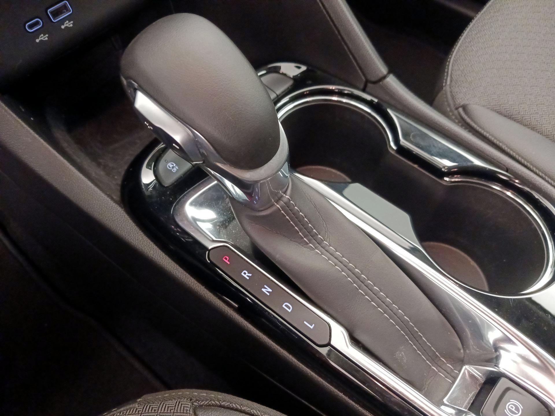 Thumbnail: 2025 Buick Encore GX - 17