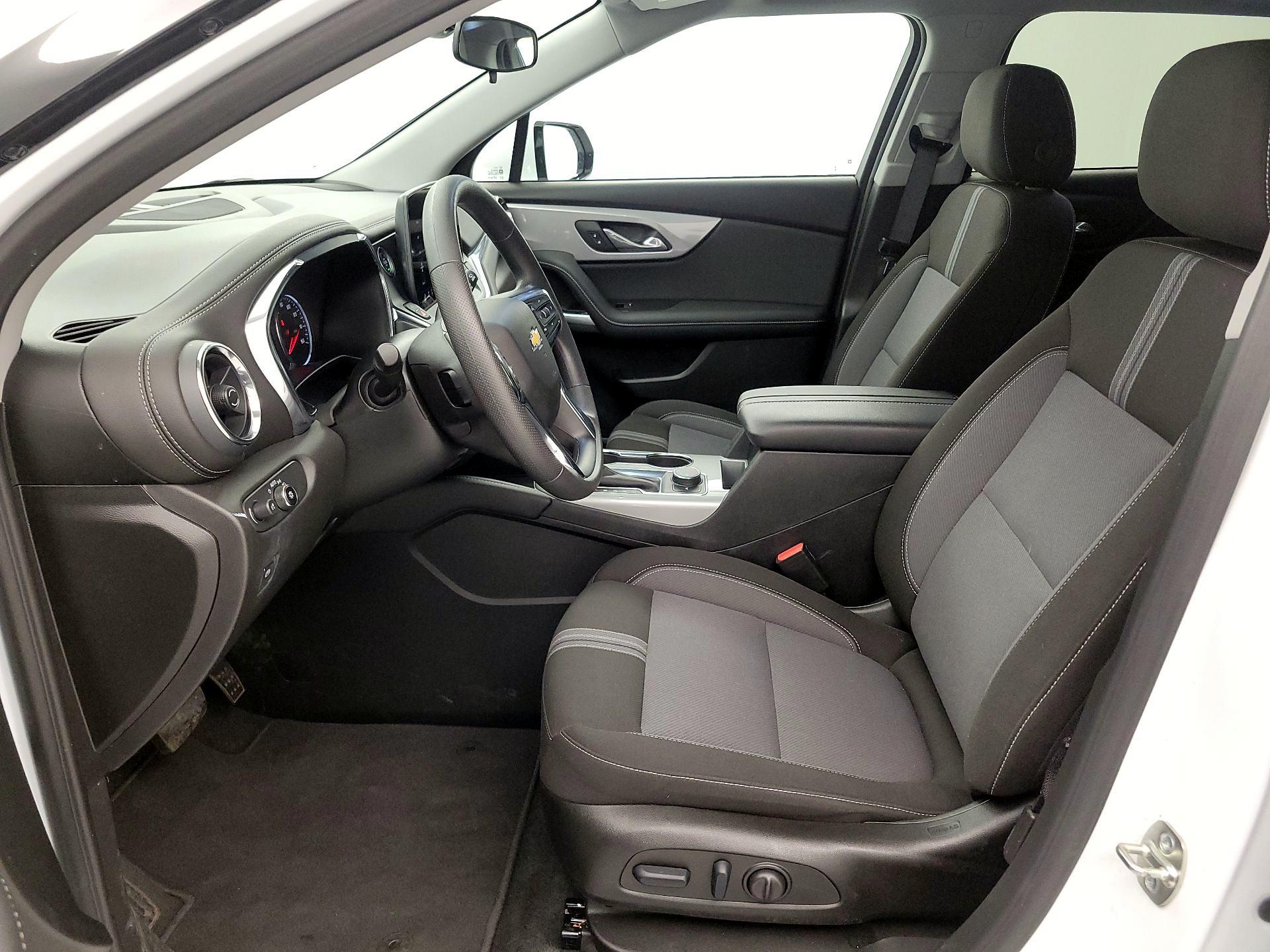 Thumbnail: 2025 Chevrolet Blazer - 11