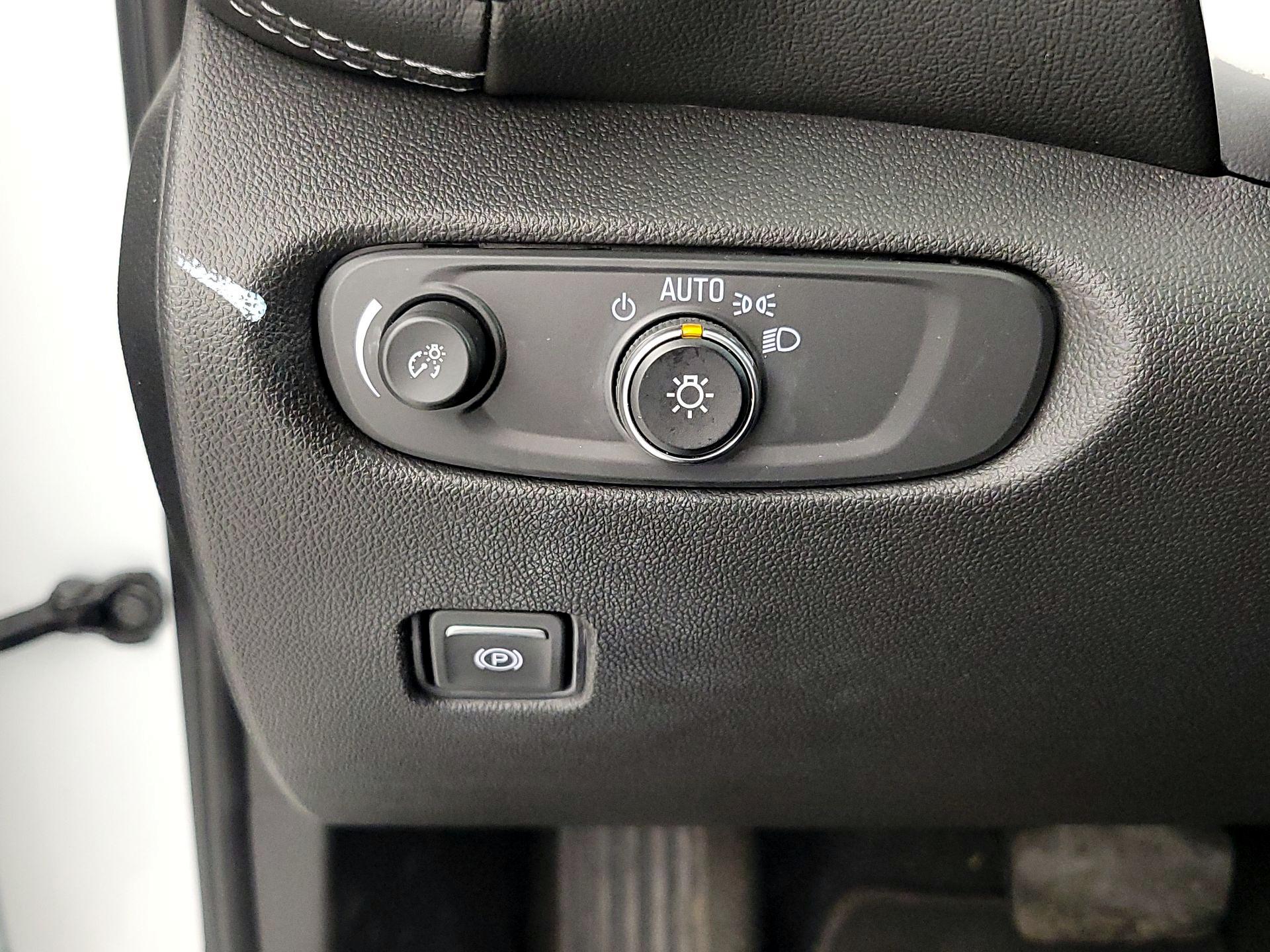 Thumbnail: 2025 Chevrolet Blazer - 13