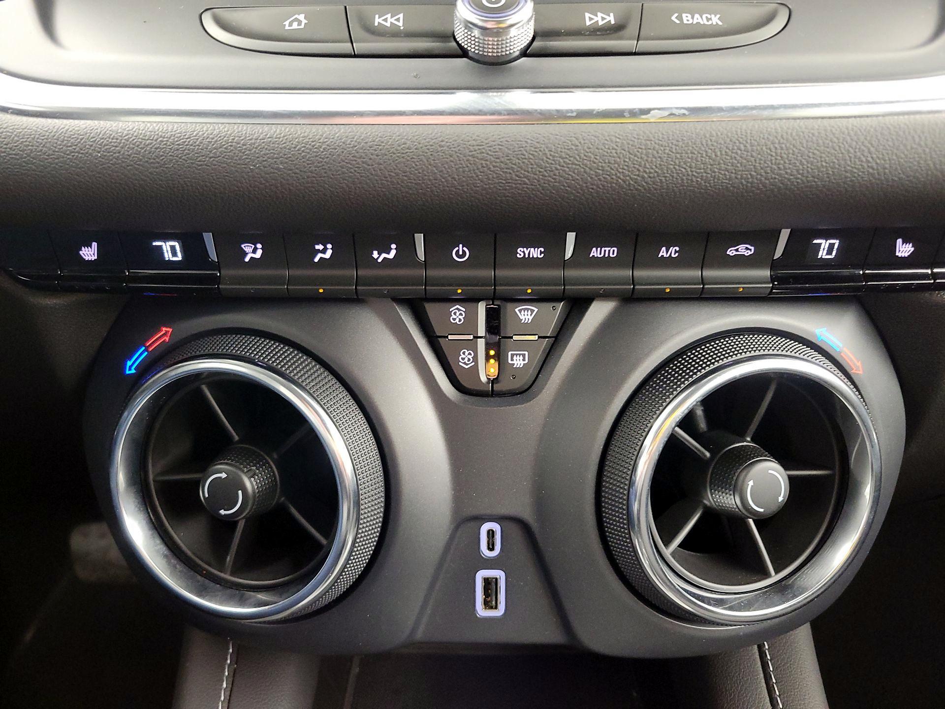 Thumbnail: 2025 Chevrolet Blazer - 16