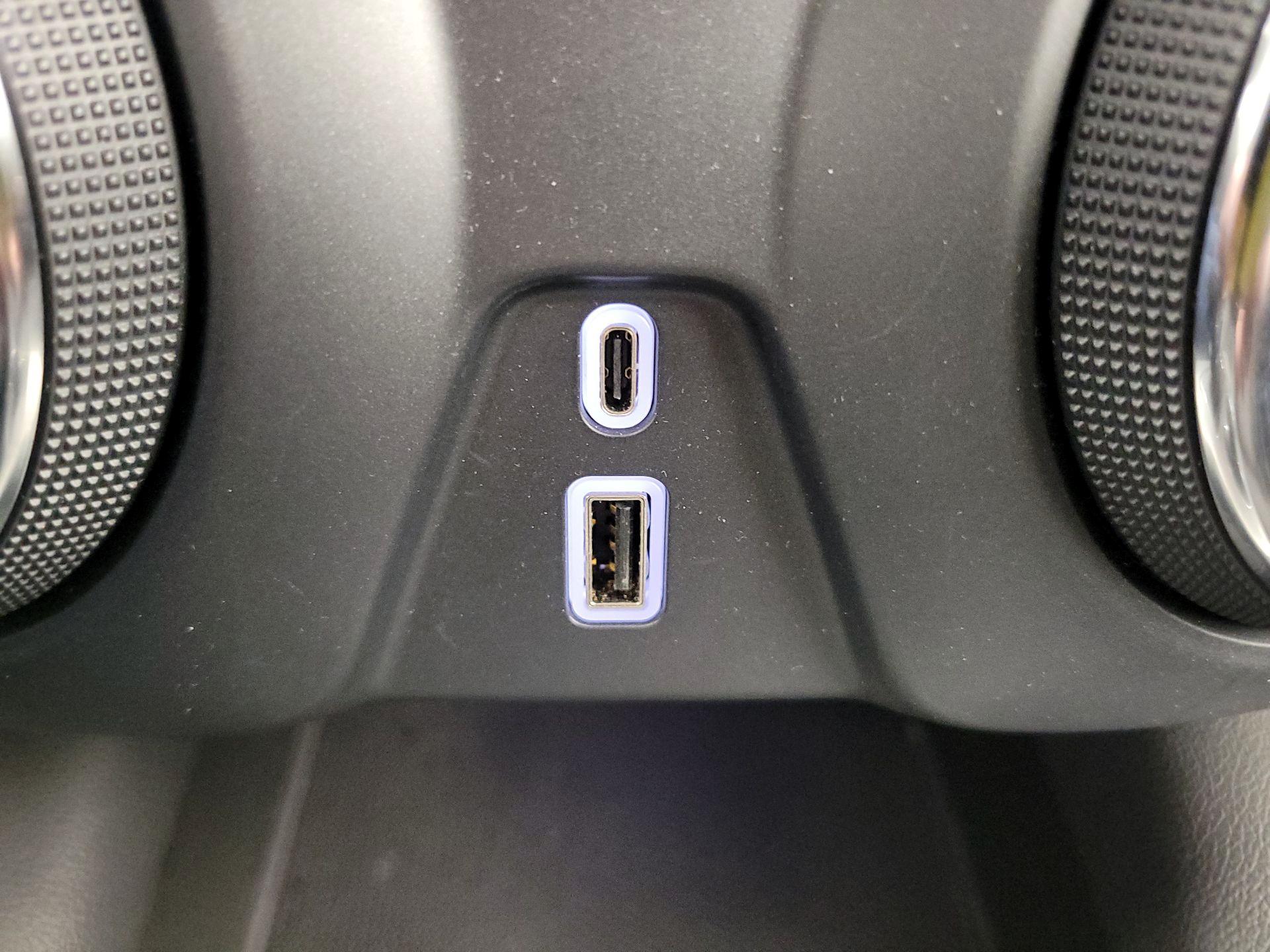 Thumbnail: 2025 Chevrolet Blazer - 18