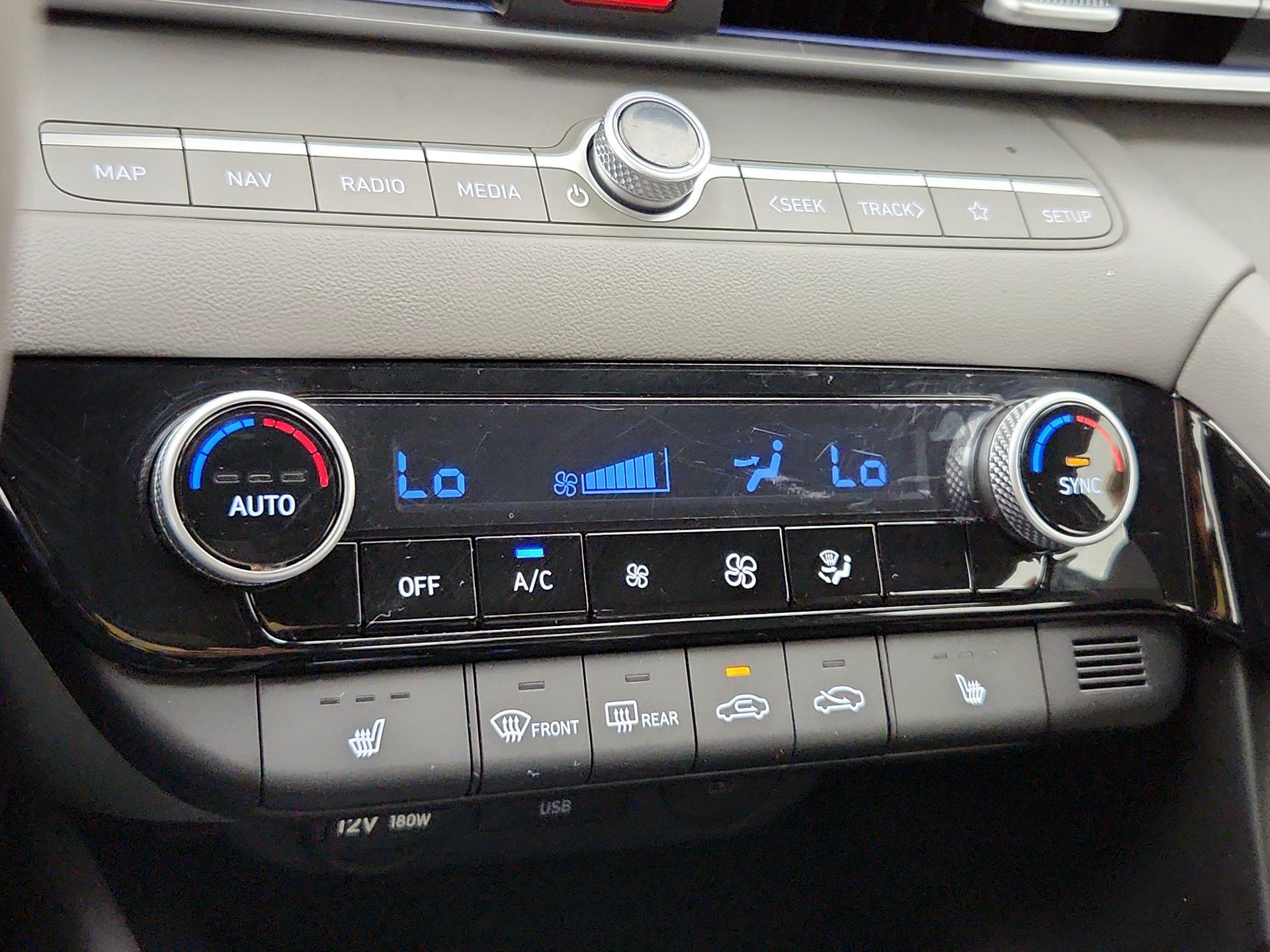 Thumbnail: 2025 Hyundai Elantra - 17