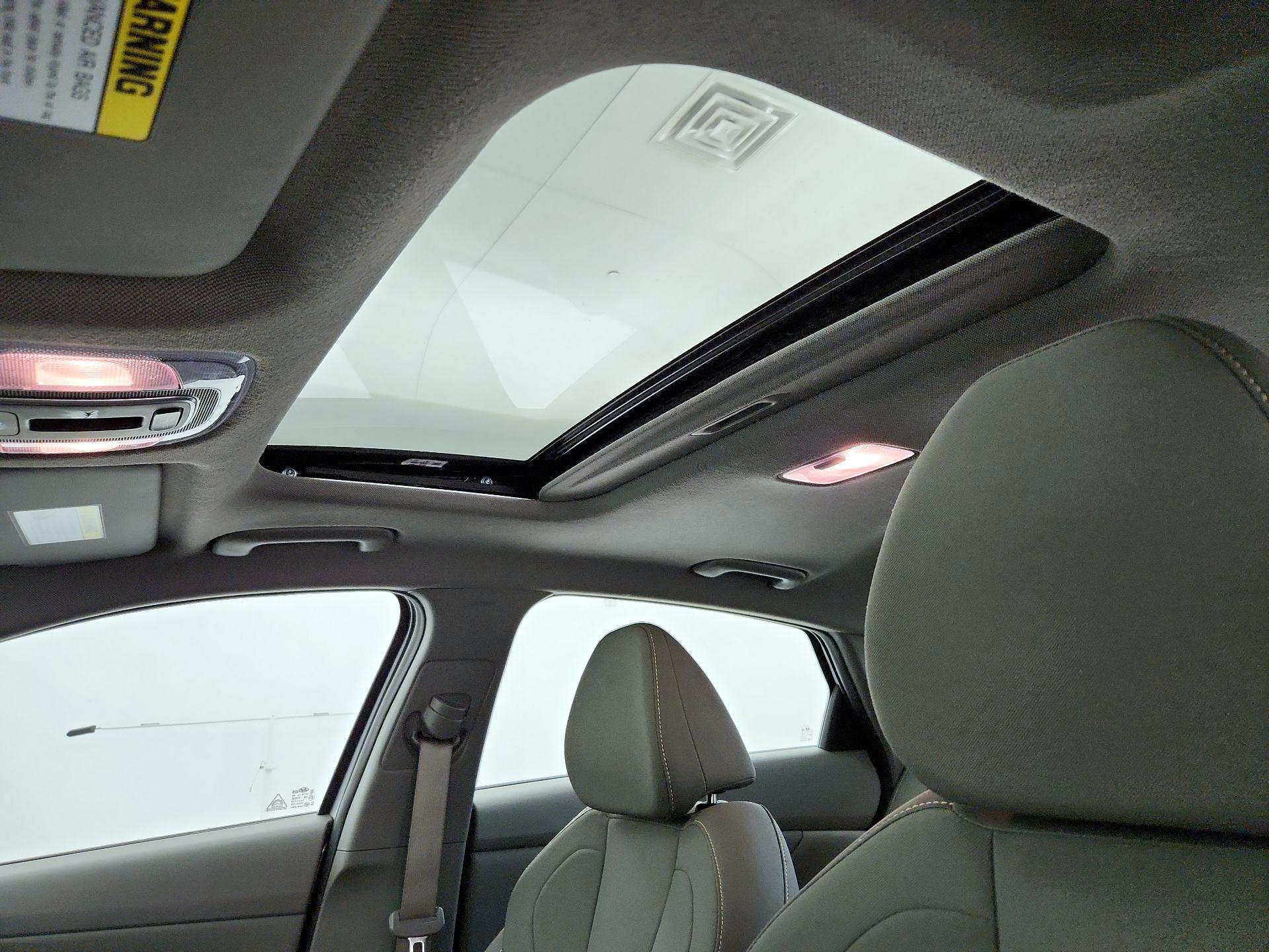 Thumbnail: 2025 Hyundai Elantra - 20