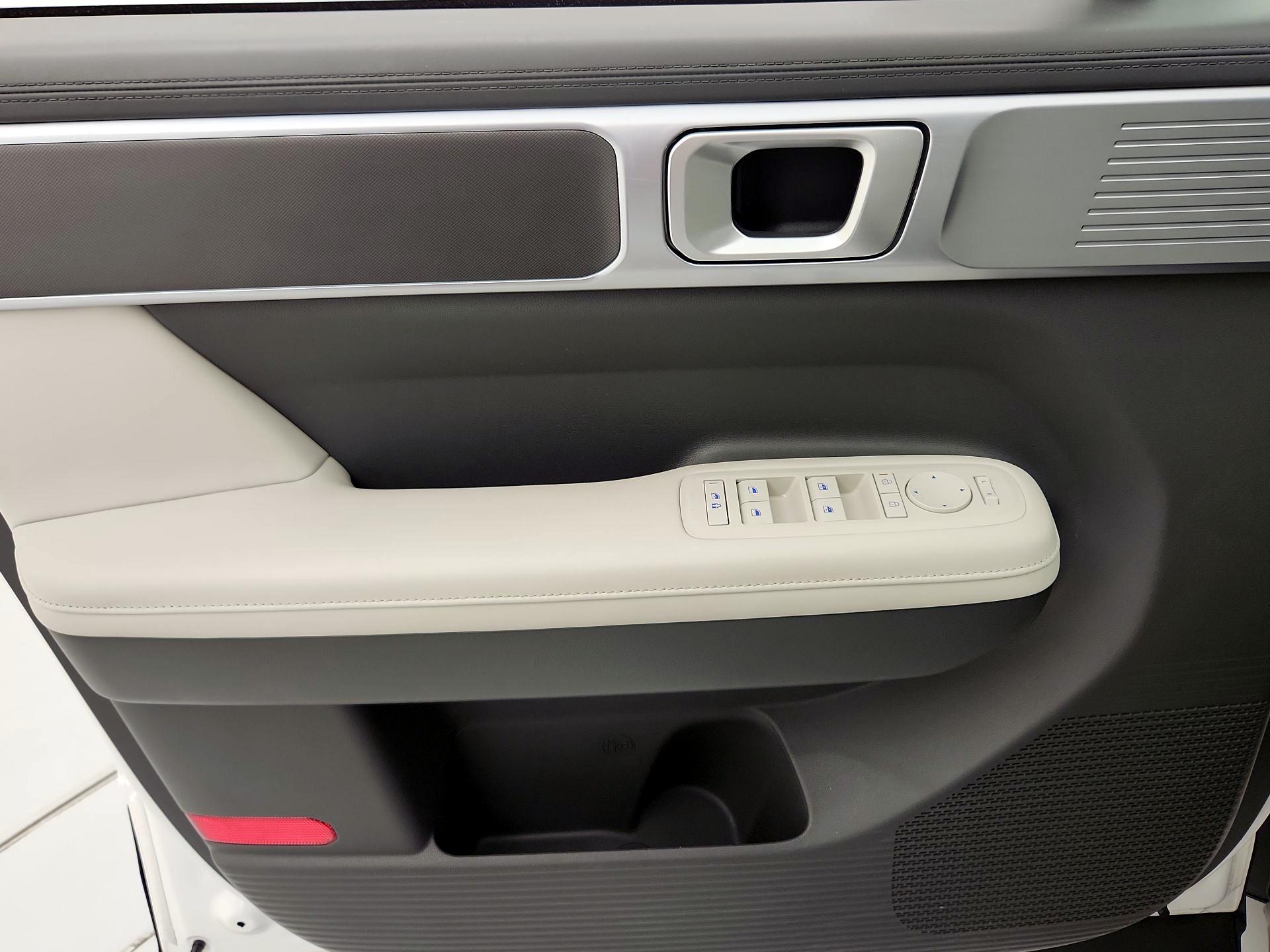 Thumbnail: 2025 Hyundai Santa Fe - 12