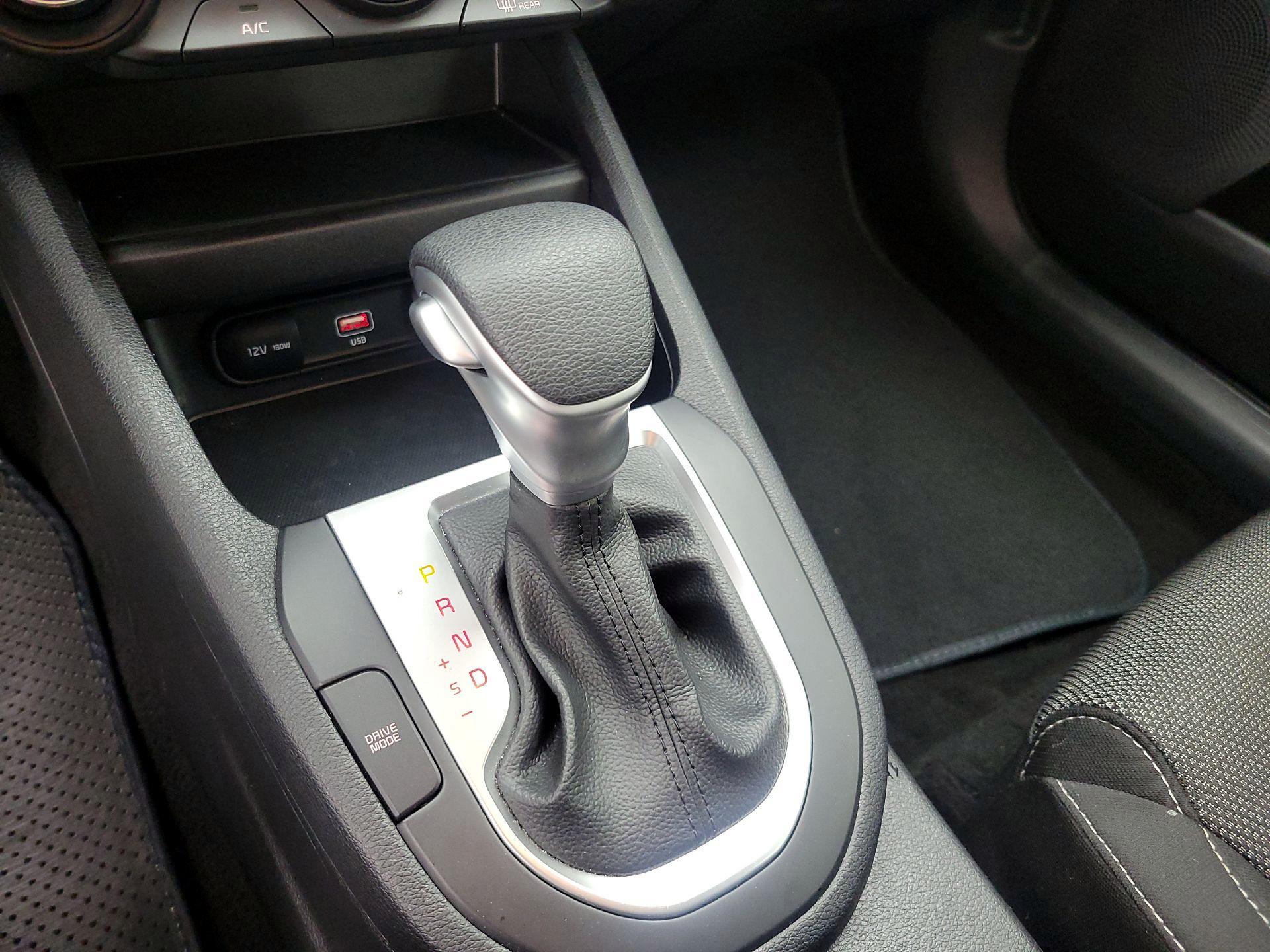 Thumbnail: 2024 Kia Forte - 17