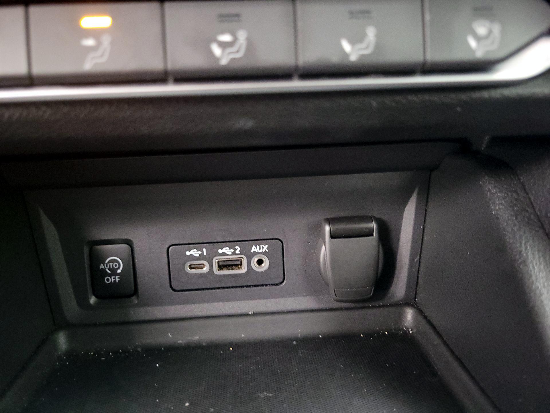 Thumbnail: 2024 Nissan Sentra - 18