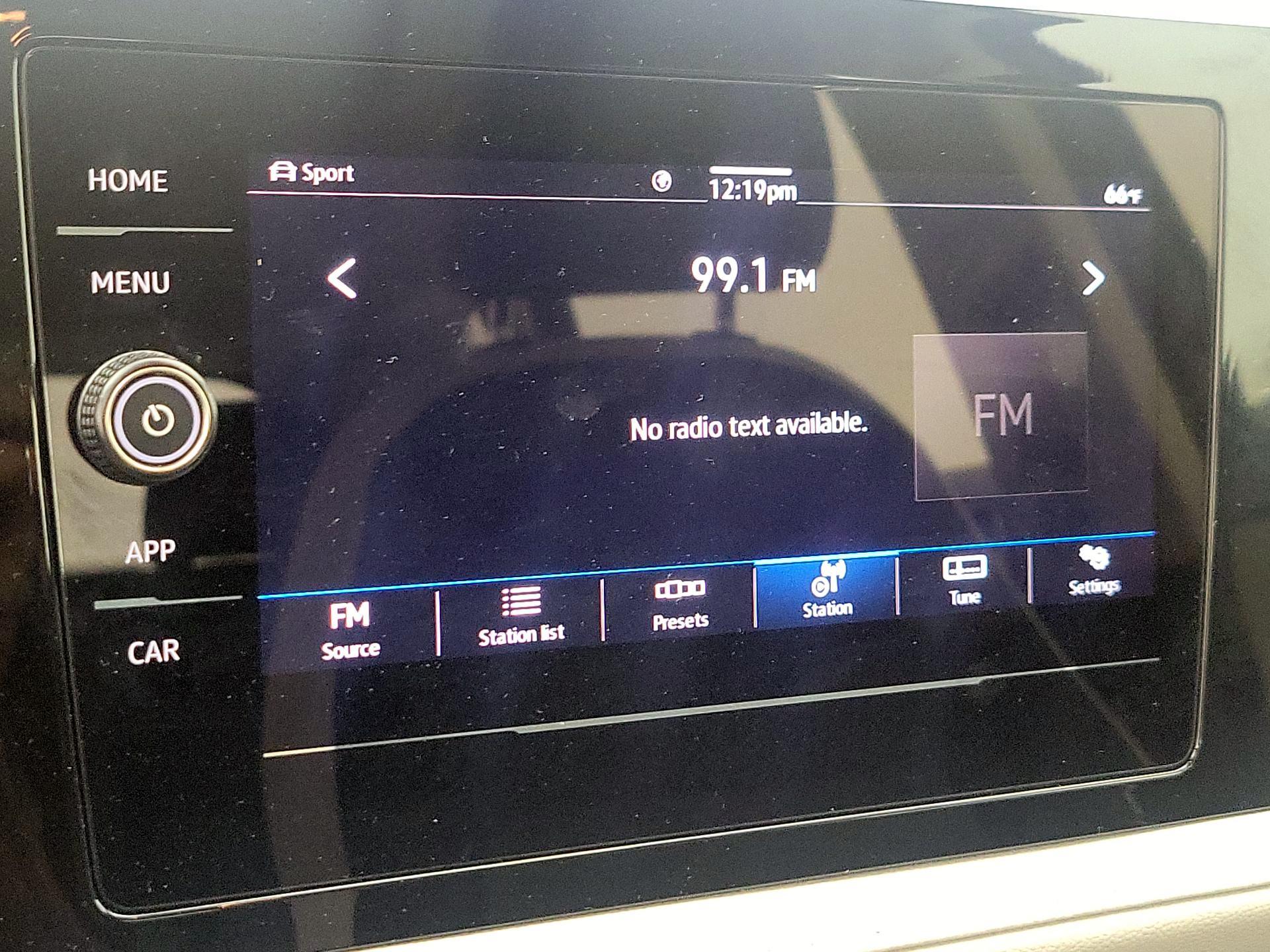 Thumbnail: 2025 Volkswagen Taos - 15