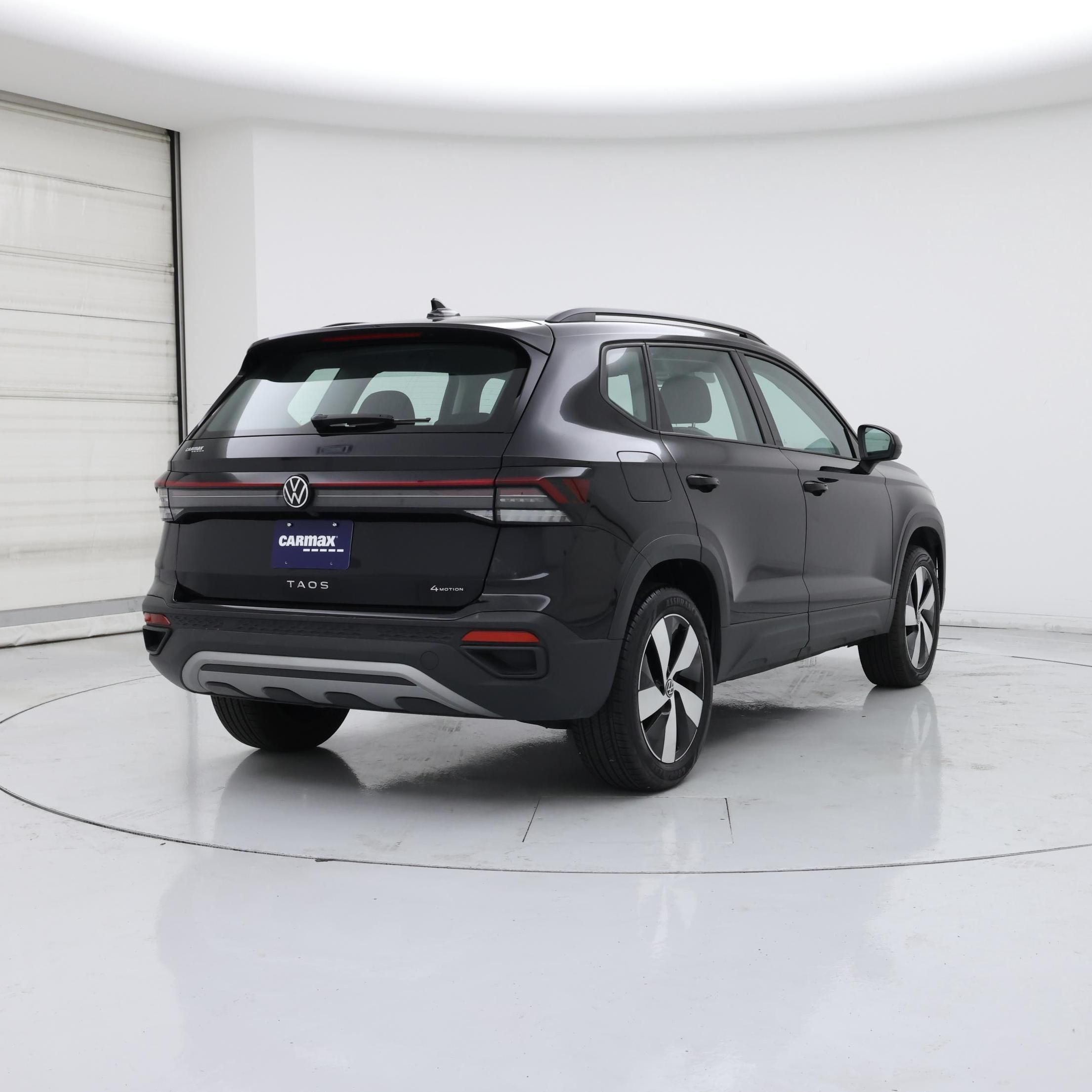 Thumbnail: 2025 Volkswagen Taos - 8