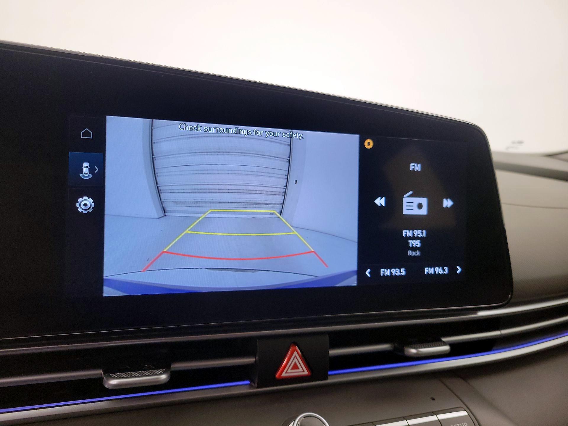 Thumbnail: 2025 Hyundai Elantra - 15