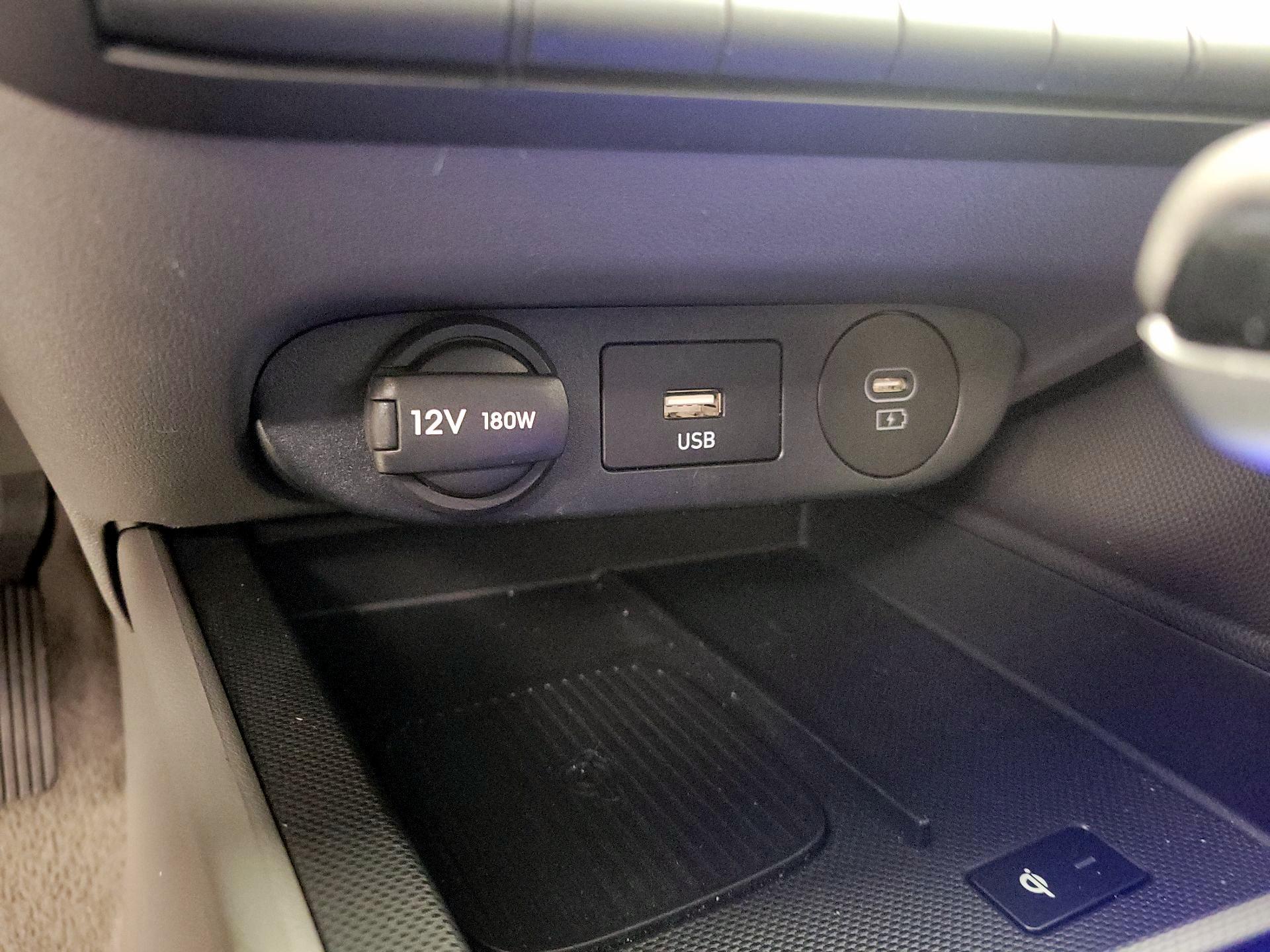 Thumbnail: 2025 Hyundai Elantra - 19