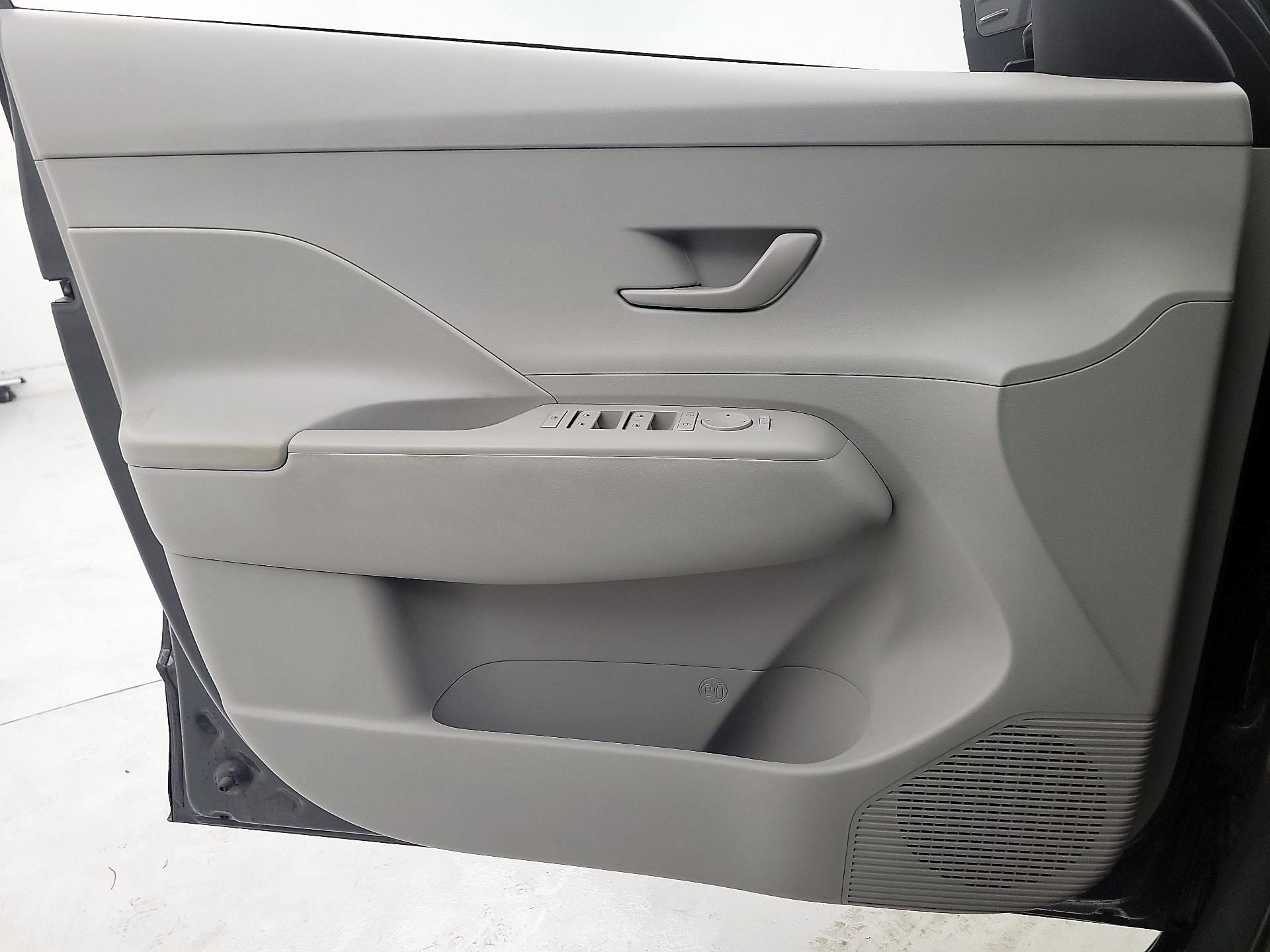 Thumbnail: 2025 Hyundai Kona - 12