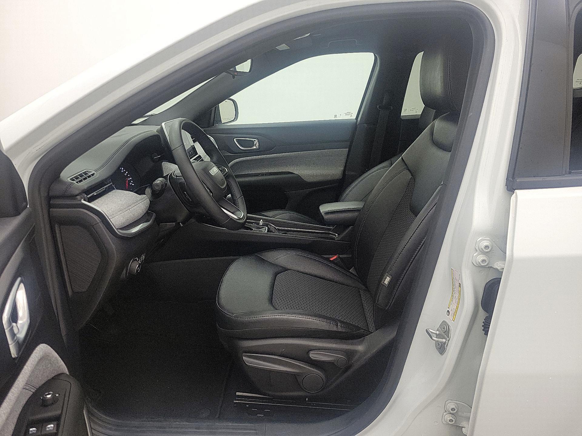 Thumbnail: 2025 Jeep Compass - 11