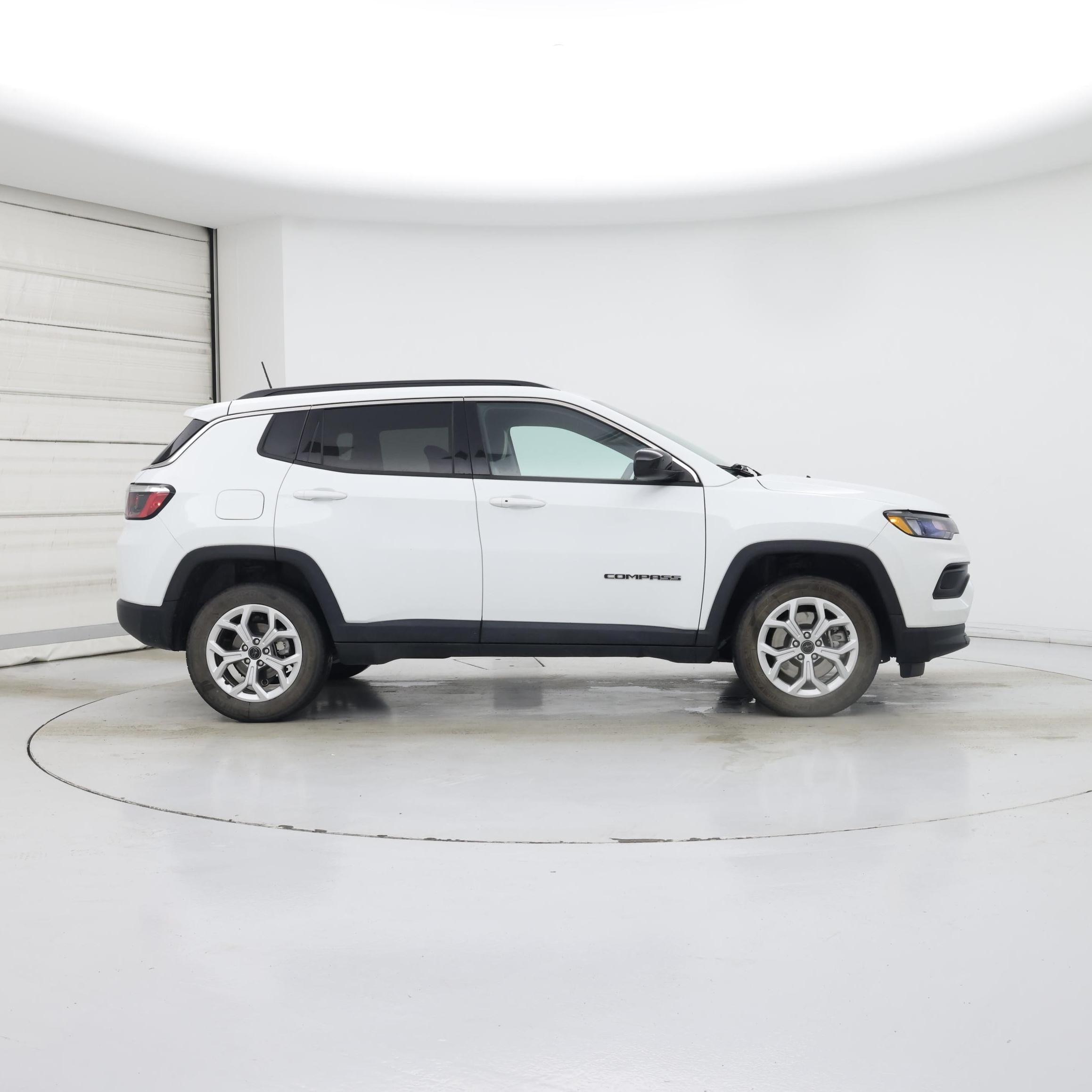 Thumbnail: 2025 Jeep Compass - 7