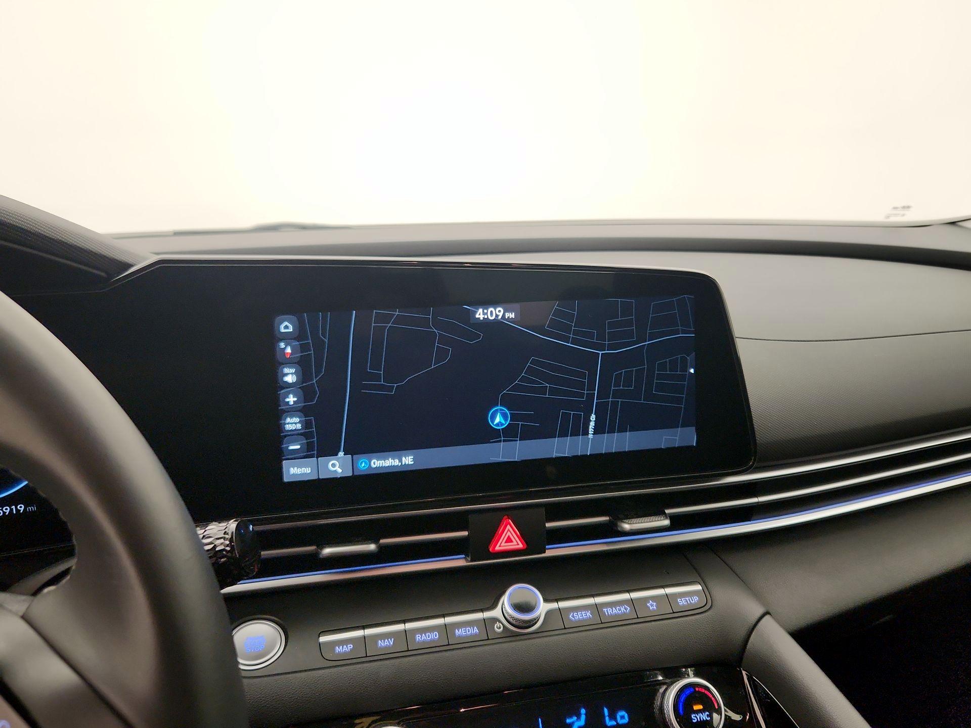 Thumbnail: 2025 Hyundai Elantra - 14