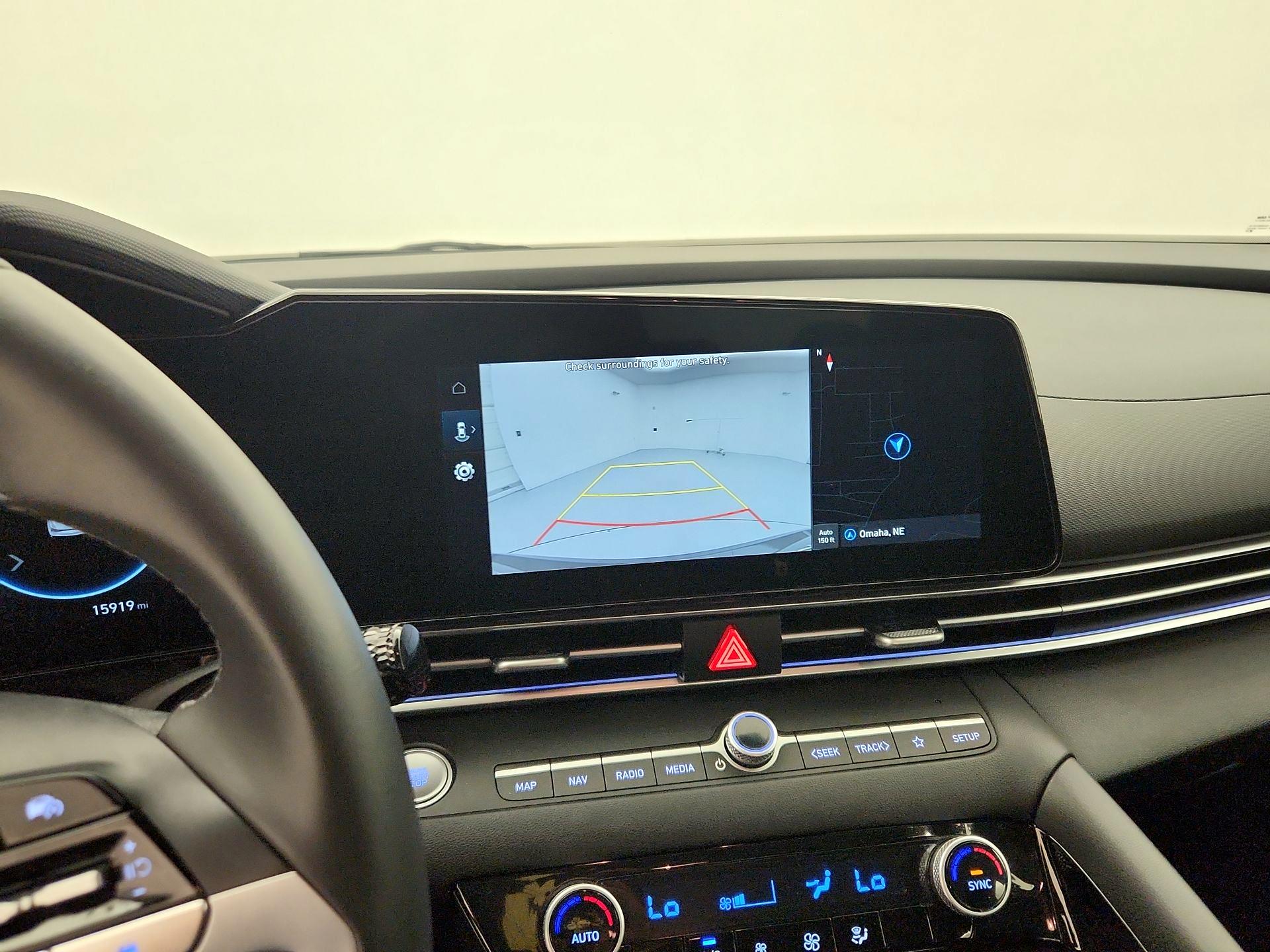 Thumbnail: 2025 Hyundai Elantra - 15