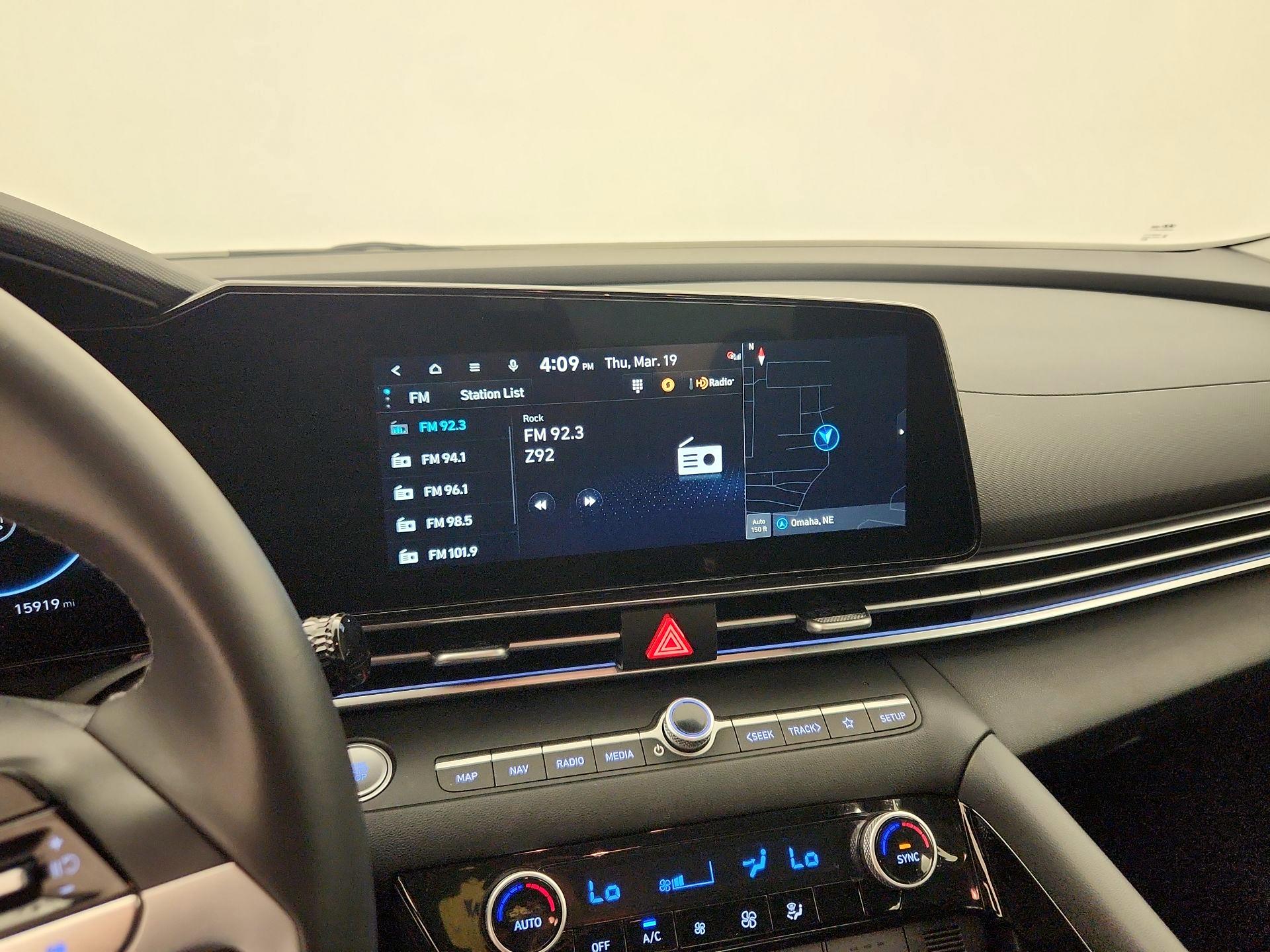 Thumbnail: 2025 Hyundai Elantra - 16