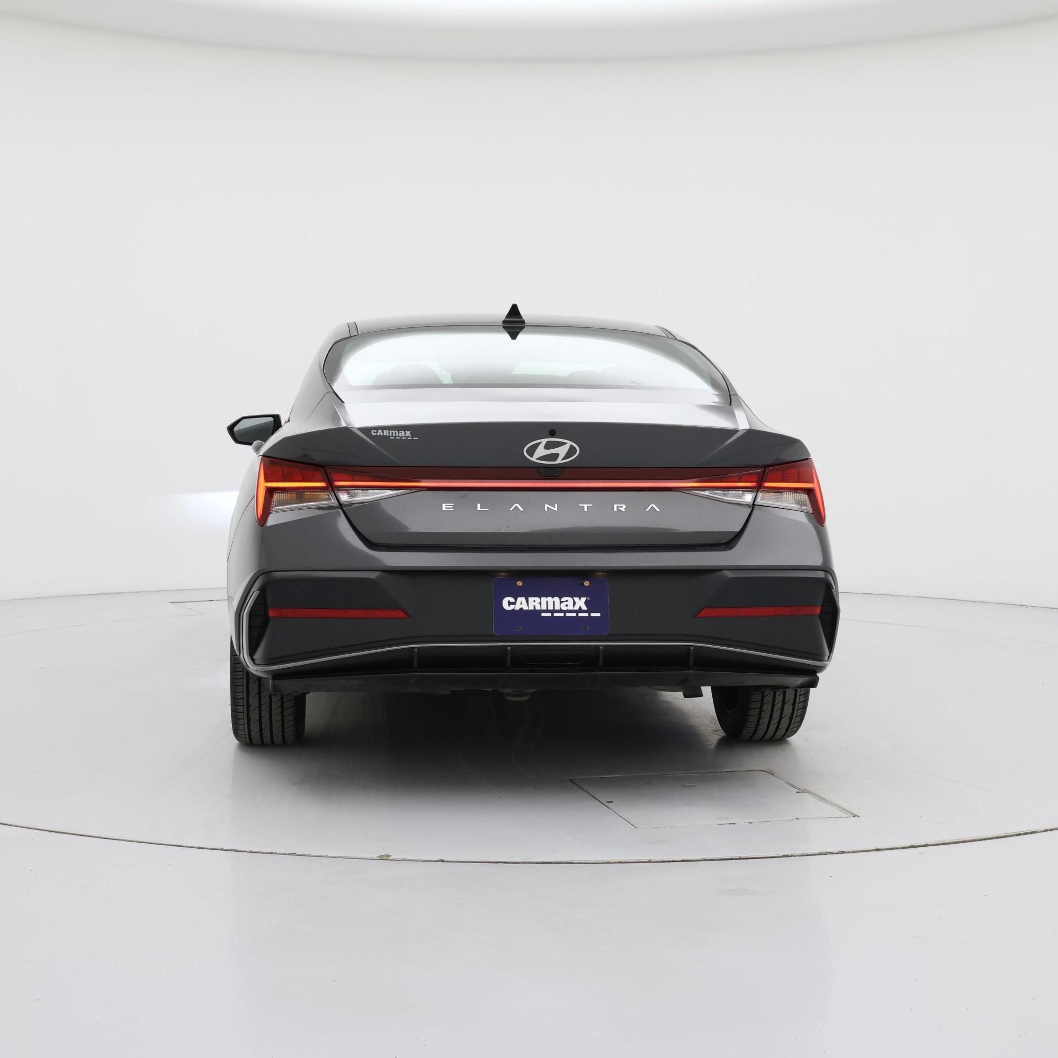 Thumbnail: 2025 Hyundai Elantra - 6