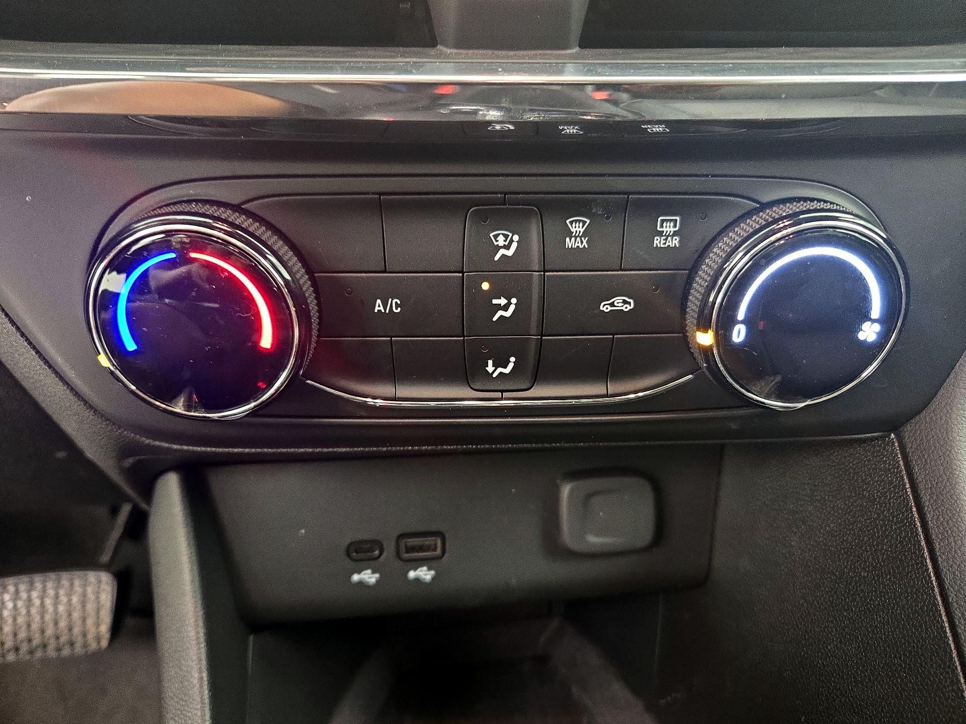 Thumbnail: 2025 Buick Encore GX - 16