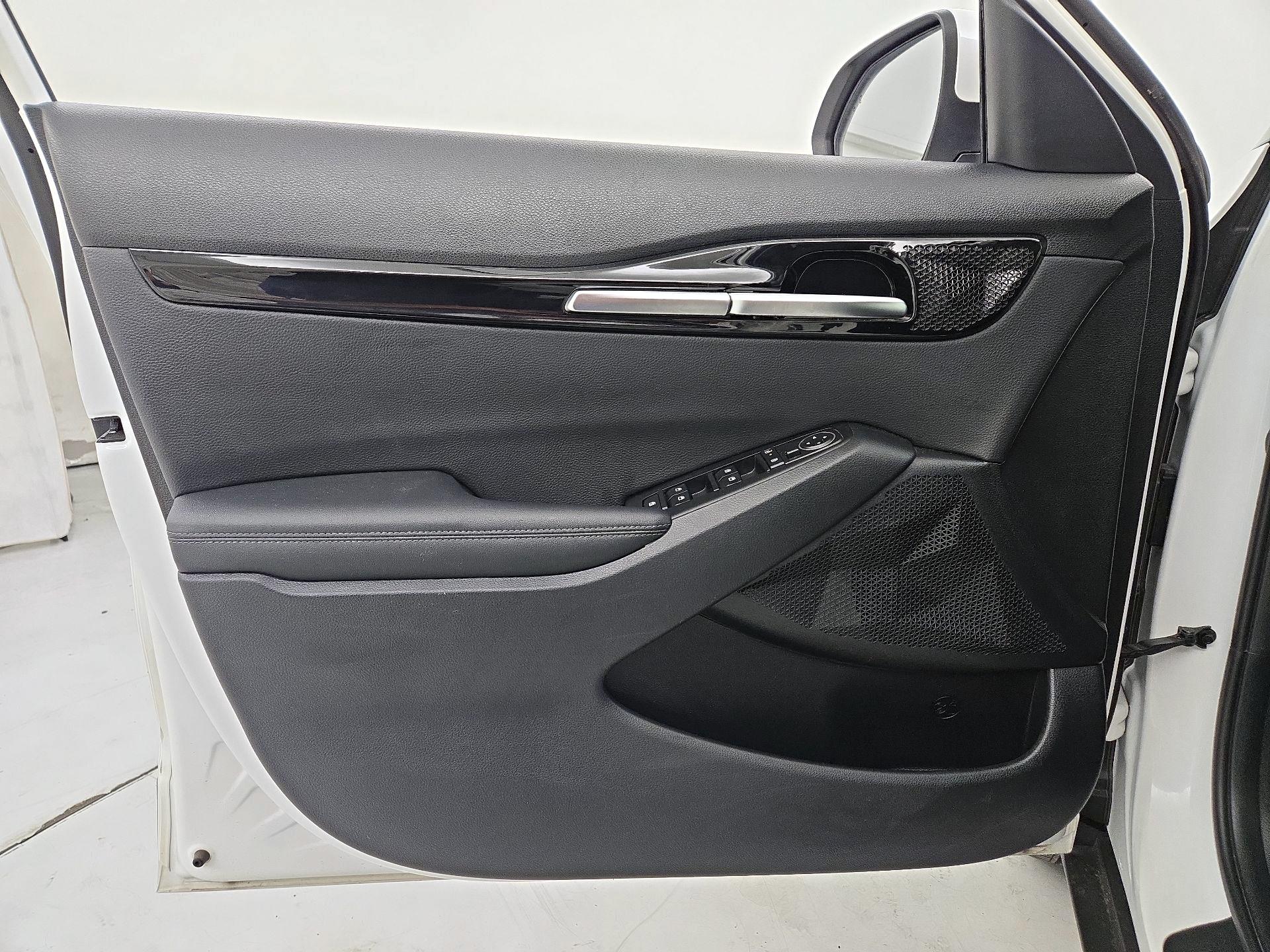 Thumbnail: 2025 Kia Seltos - 12