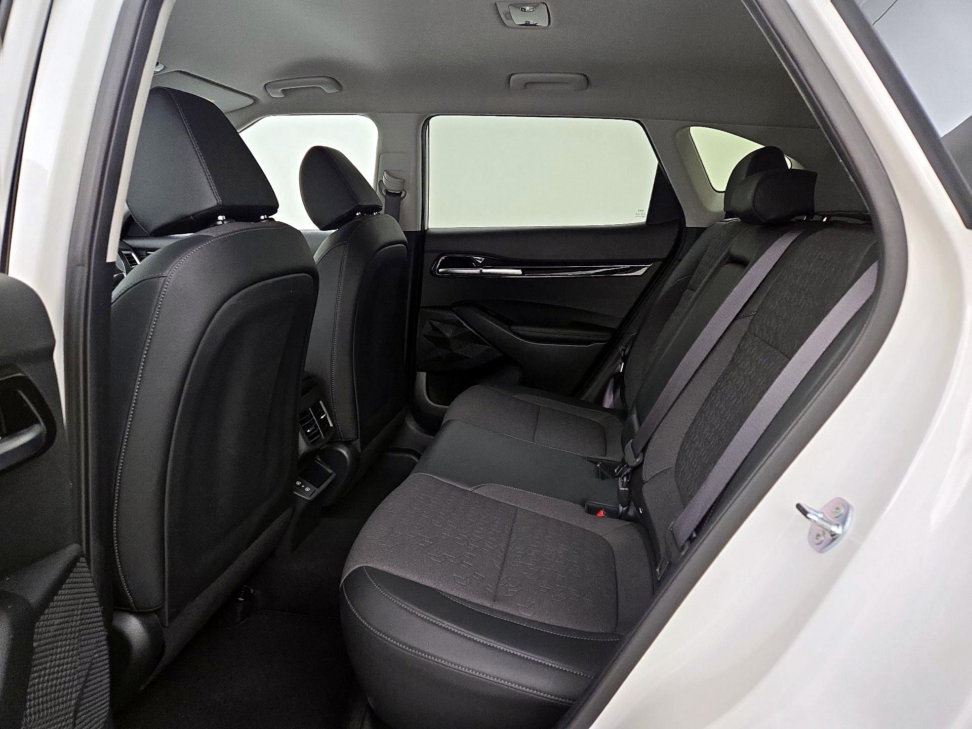 Thumbnail: 2025 Kia Seltos - 20