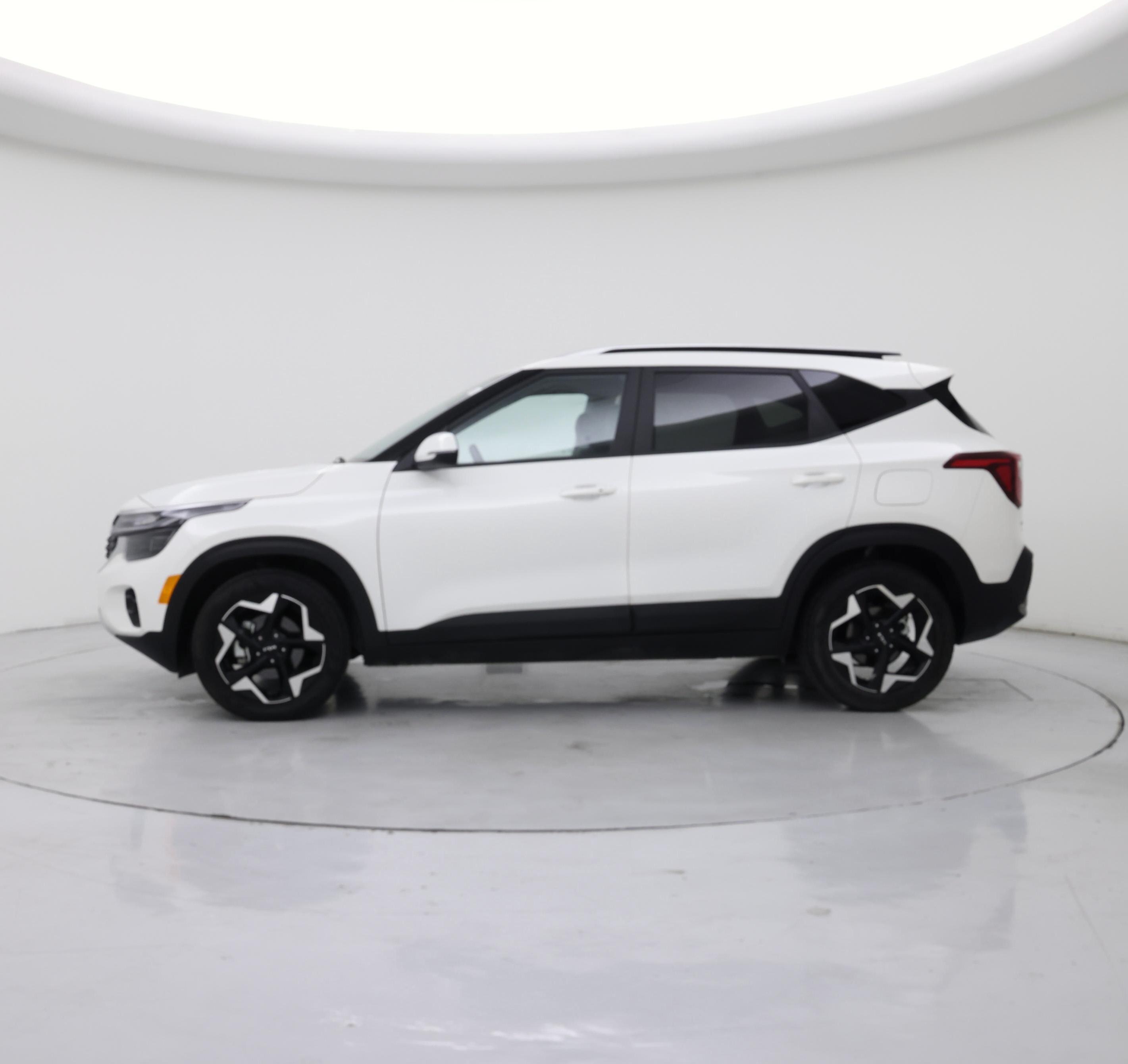 Thumbnail: 2025 Kia Seltos - 3