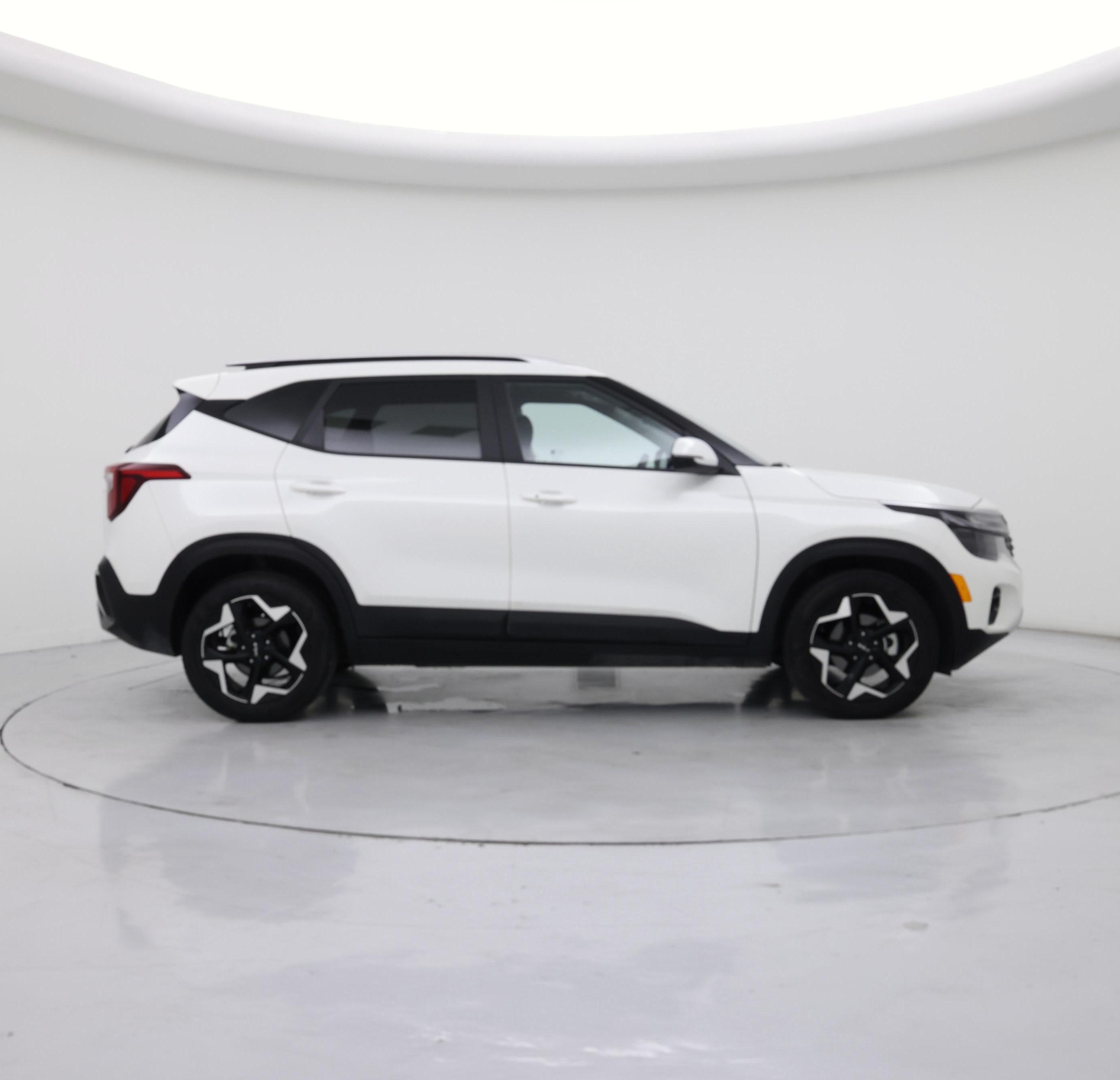 Thumbnail: 2025 Kia Seltos - 7