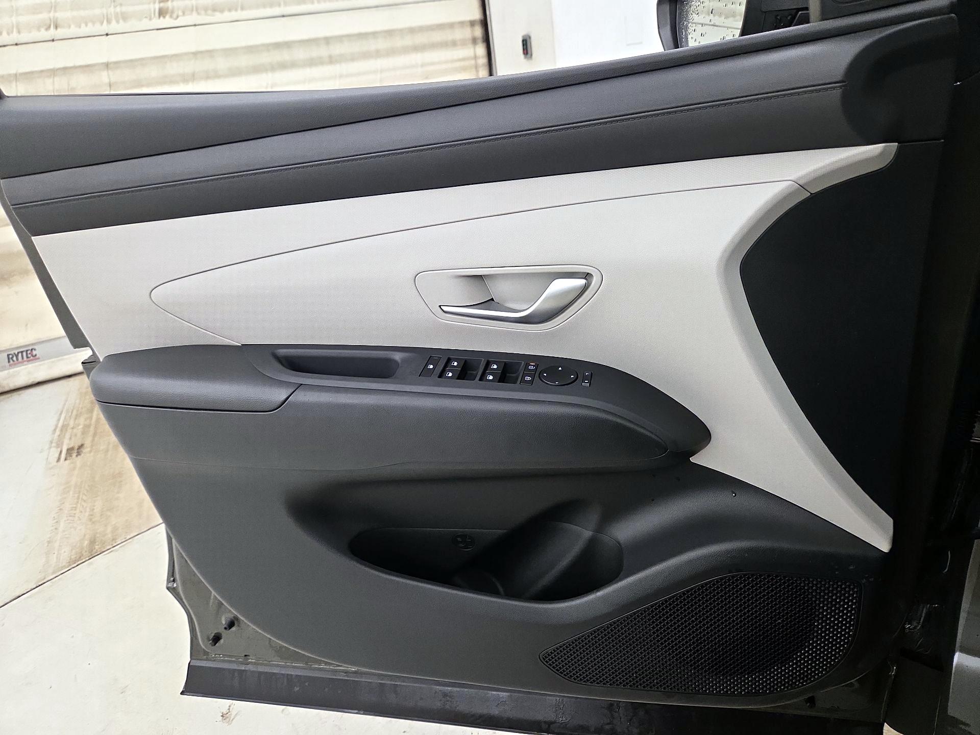 Thumbnail: 2025 Hyundai Tucson - 12