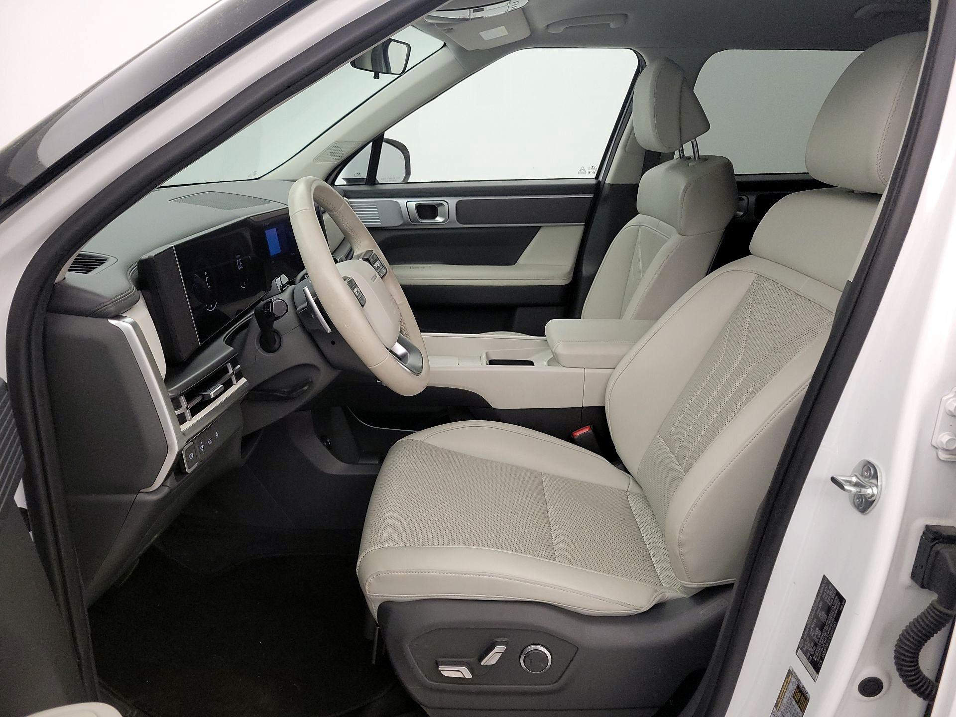 Thumbnail: 2025 Hyundai Santa Fe - 11